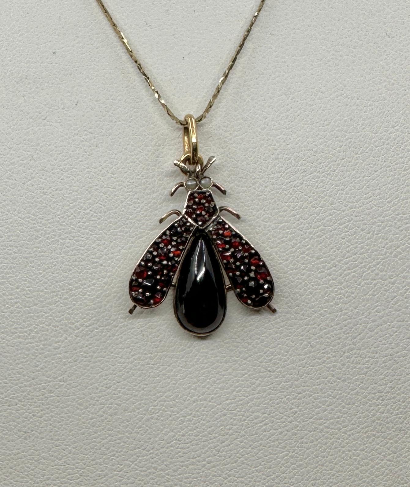 Femenino o masculino Art Deco Bohemia Granate Abeja Escarabajo Insecto Mosca Colgante Collar Perla Oro en venta