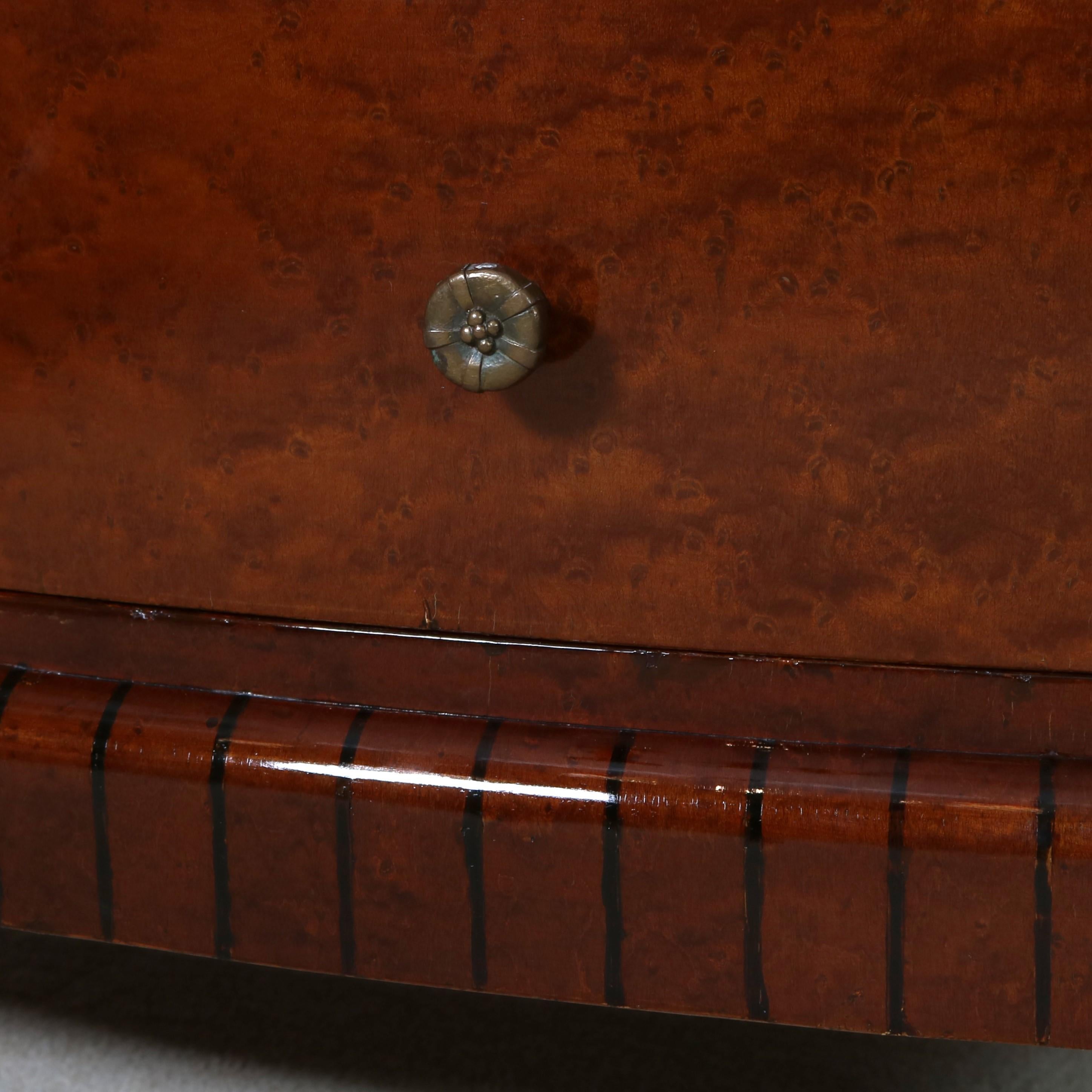 Art Deco Bombe Front Chest For Sale 4