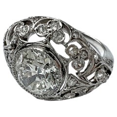 Antique Art Deco Bombe' Platinum cocktail ring with diamonds for 2.70 ct.
