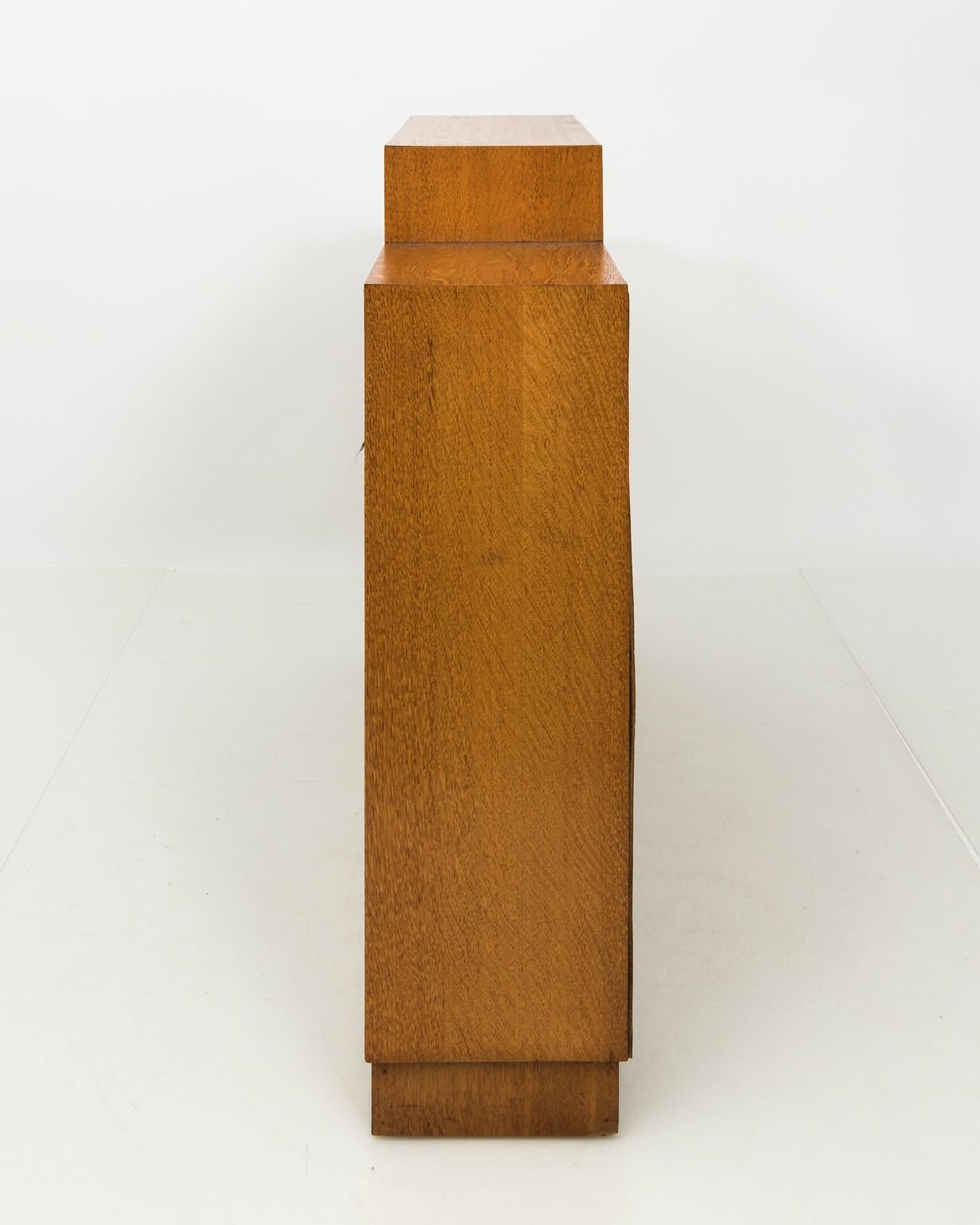 Art Deco Bookcase Attributed to Hugo Gnam For Sale 6