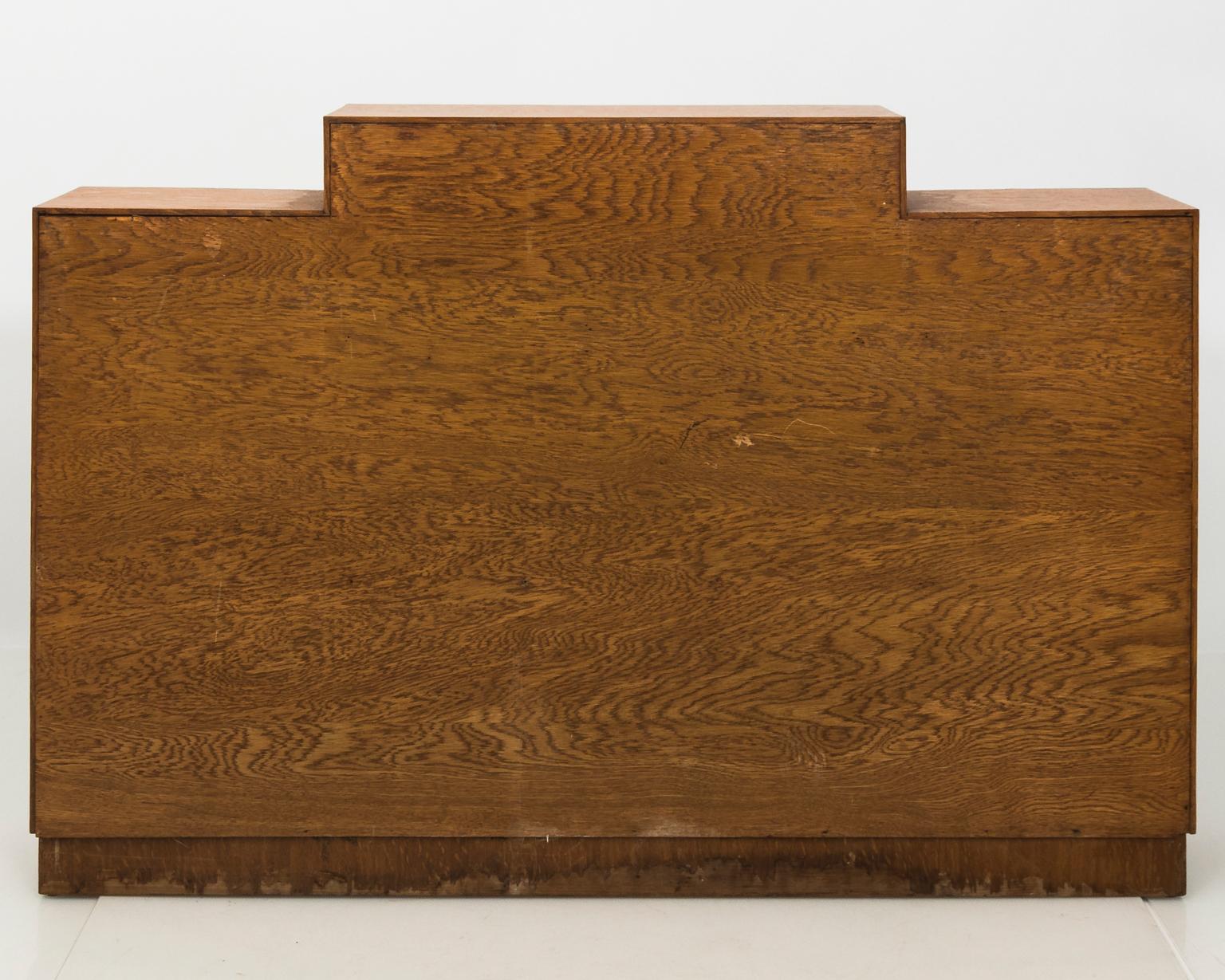 Art Deco Bookcase Attributed to Hugo Gnam For Sale 3