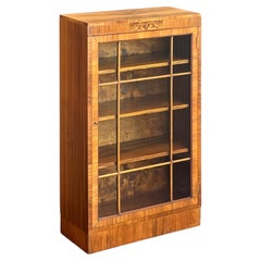 Art-Déco-Bücherregal oder Vitrine aus Walnuss-Wurzelholz mit verglaster Flügeltür