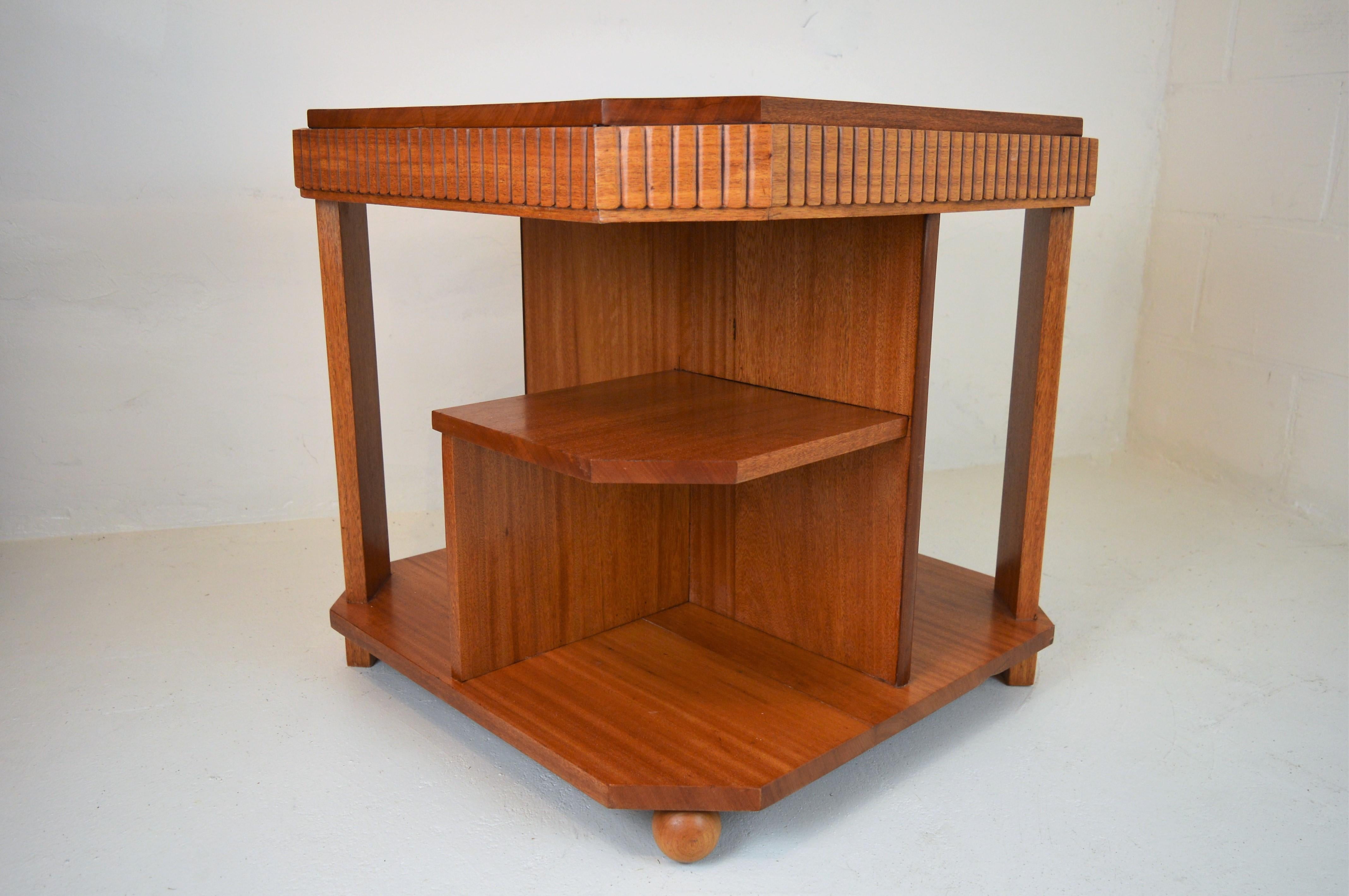 Architectural and high-quality bookcase-table in solid mahogany, by the French artist Michel Dufet. This large table is fully restored, but has kept his original patina.