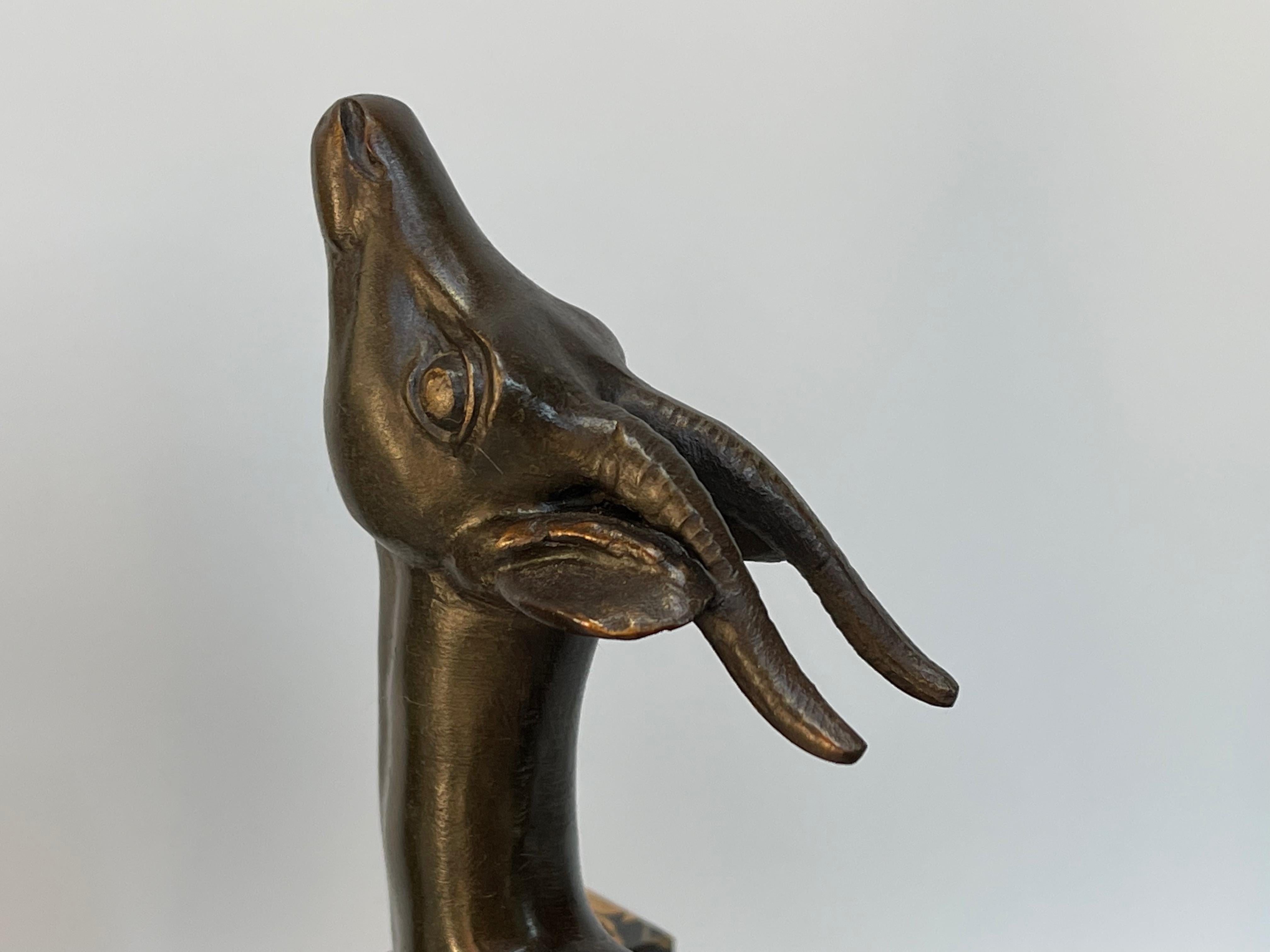 Art Deco Buchstützen Antelope signiert Limousin im Angebot 5