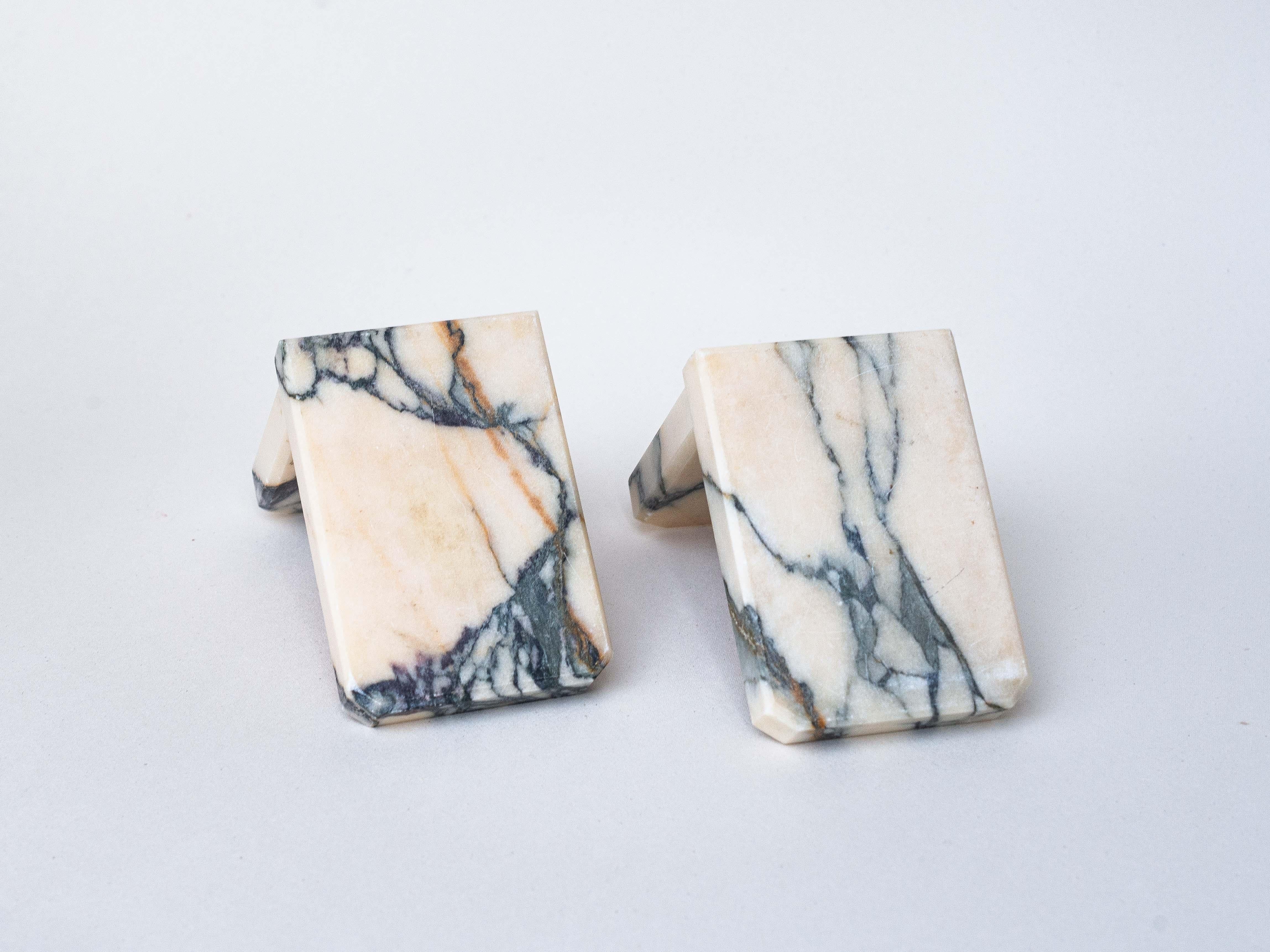 Art Deco Bookends in White Marble and Brown Onyx, Mid-Century Modern For Sale 5