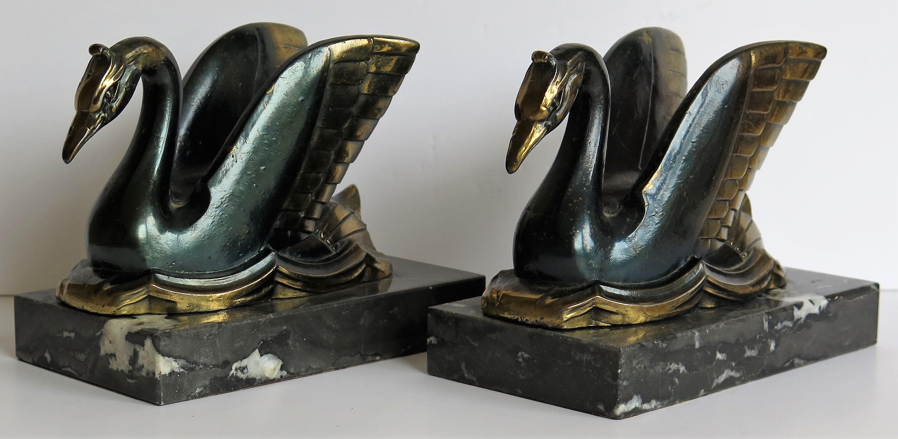Art Deco Bookends Metal Cold Painted Swans on Marble Bases, French circa 1930 1