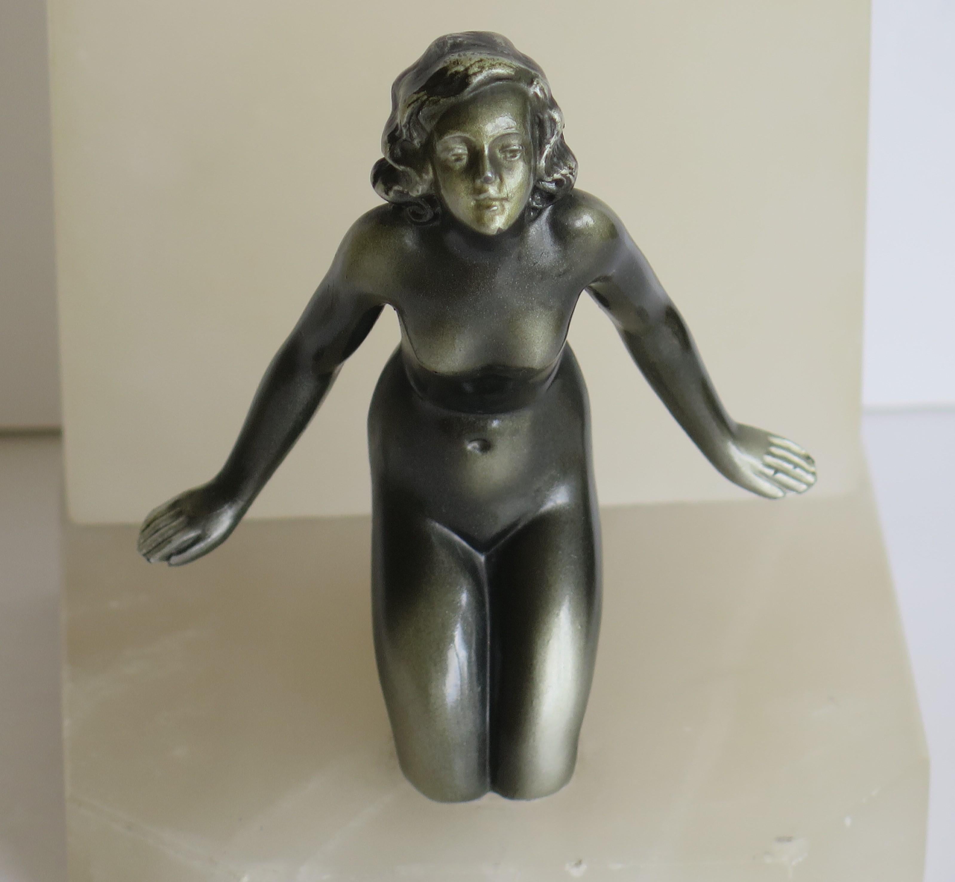 Art Deco Bookends Metal Lady Figures on Stone Bases, French, circa 1930 In Good Condition In Lincoln, Lincolnshire