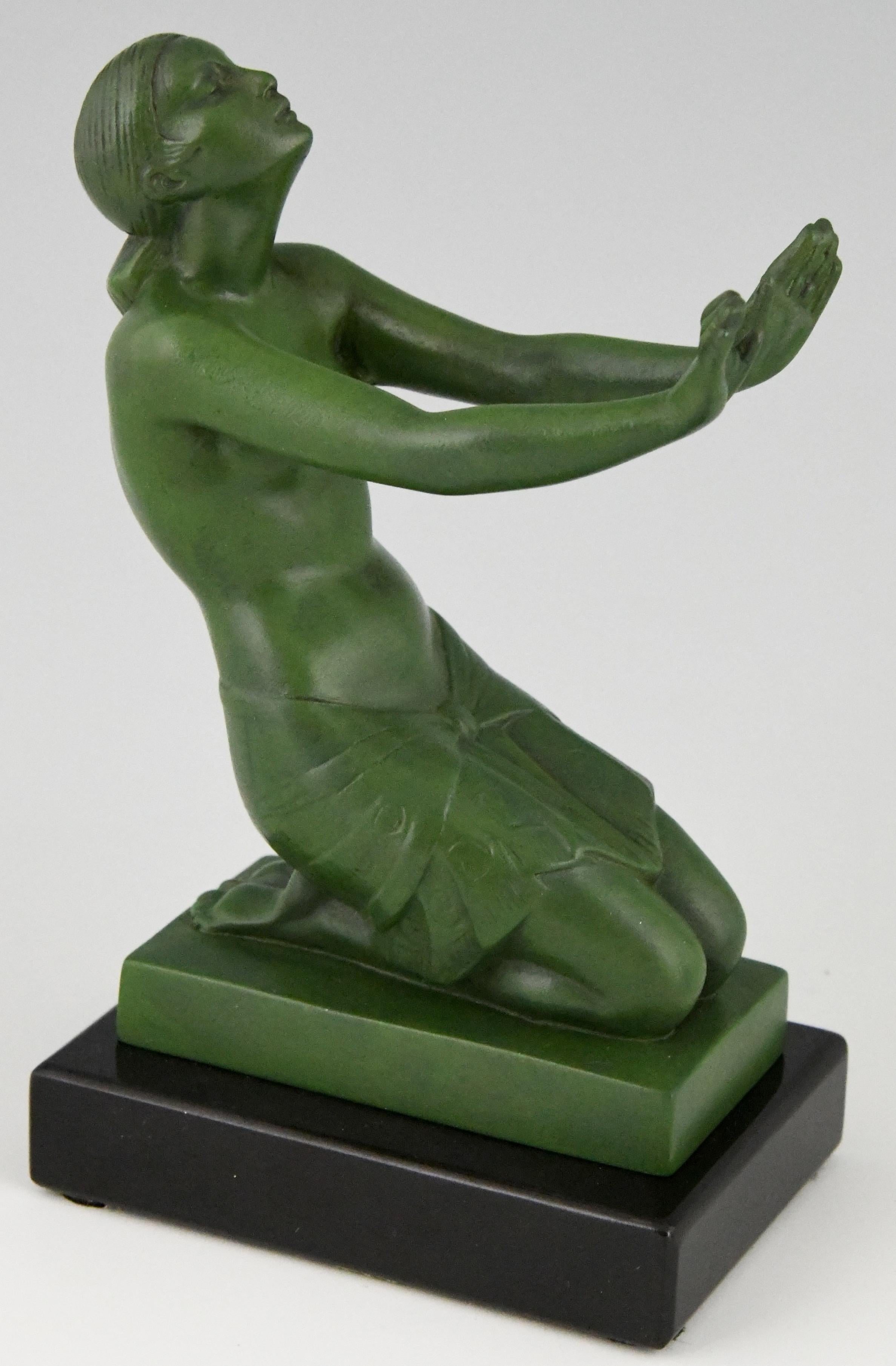 Mid-20th Century Art Deco Bookends Nudes Fayral, Pierre Le Faguays for Max Le Verrier France 1930