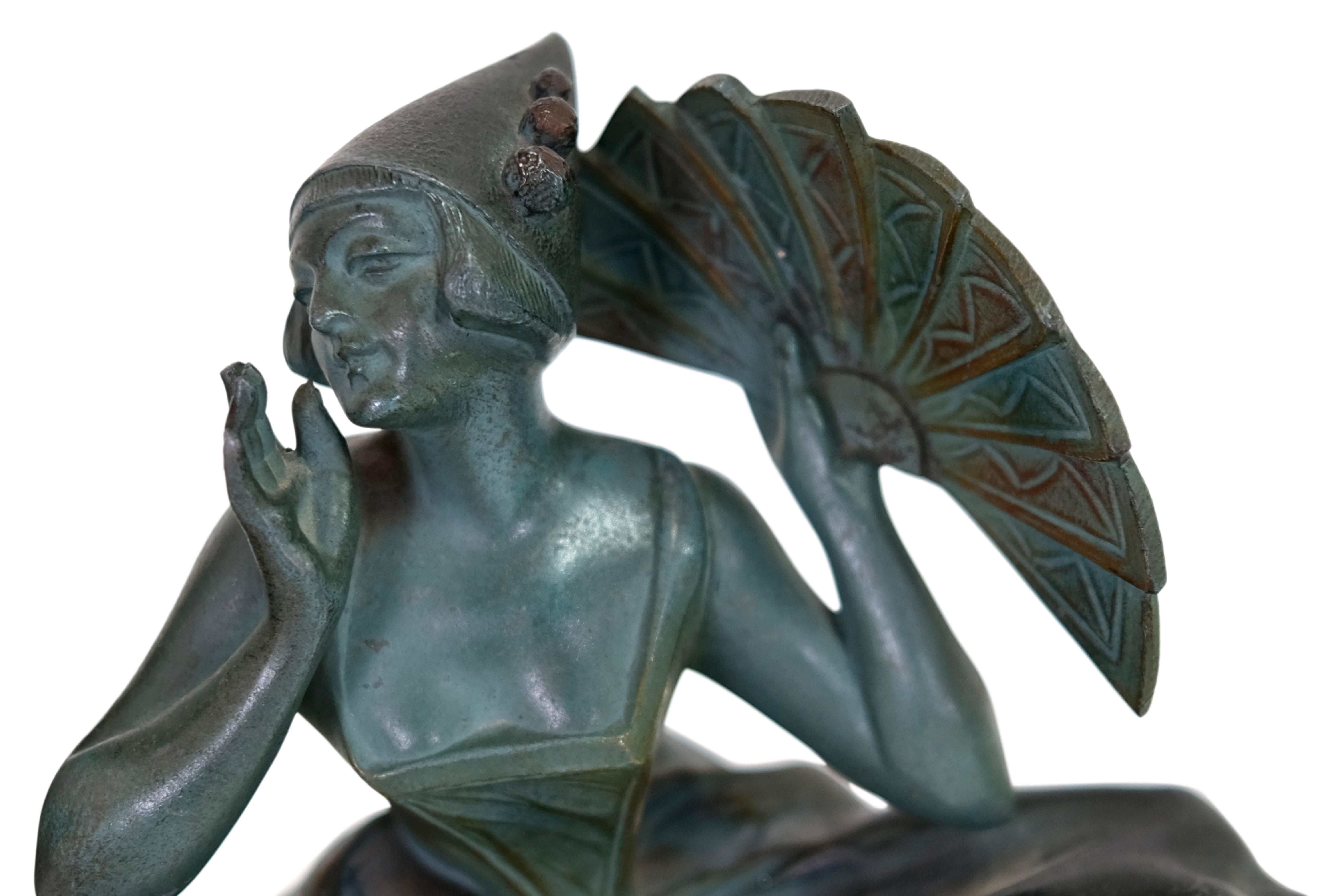 Patinated Art Deco Bookends Pierrot and the Lady with a Fan Spelter on Marble  For Sale