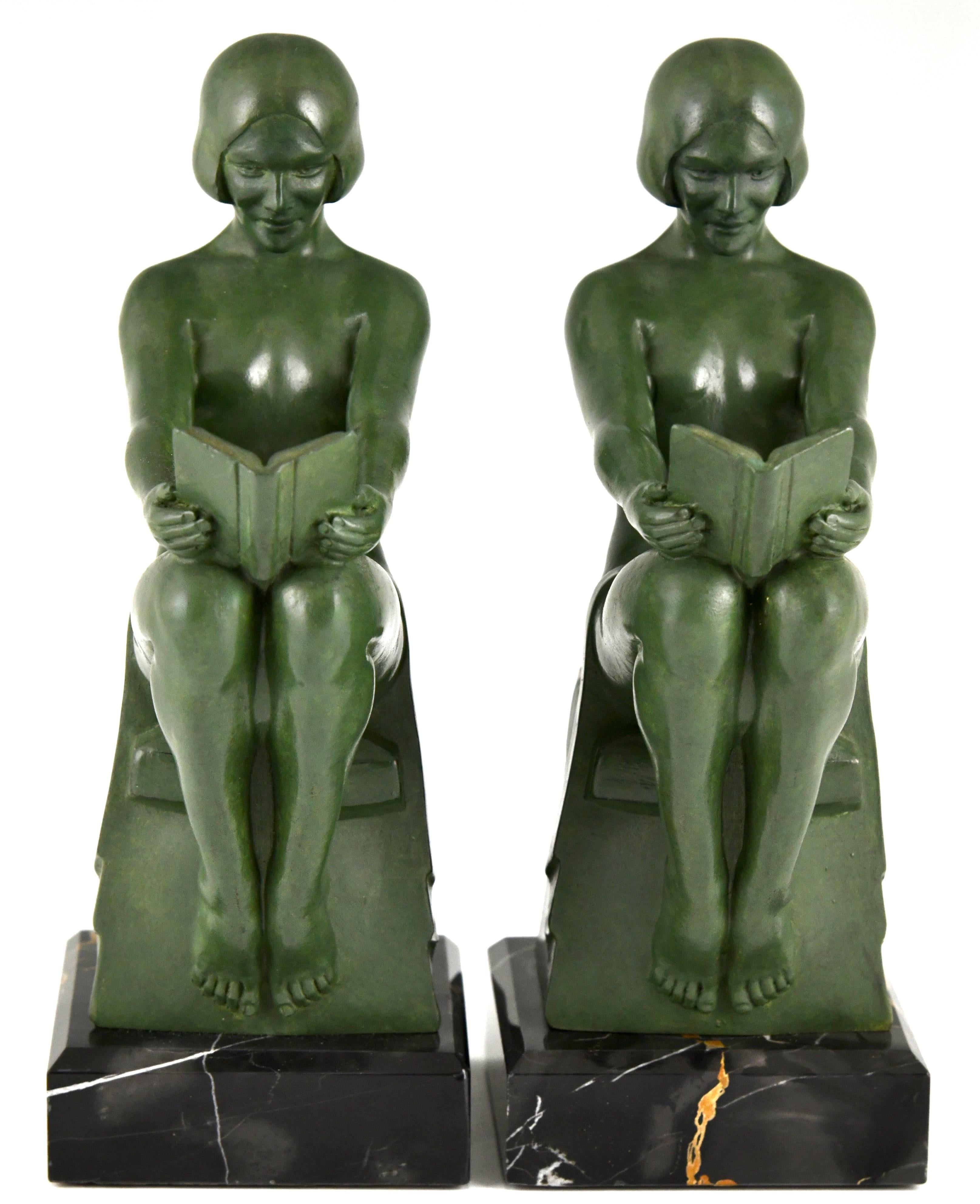 French Art Deco bookends reading nudes Delassement by Max Le Verrier 1930