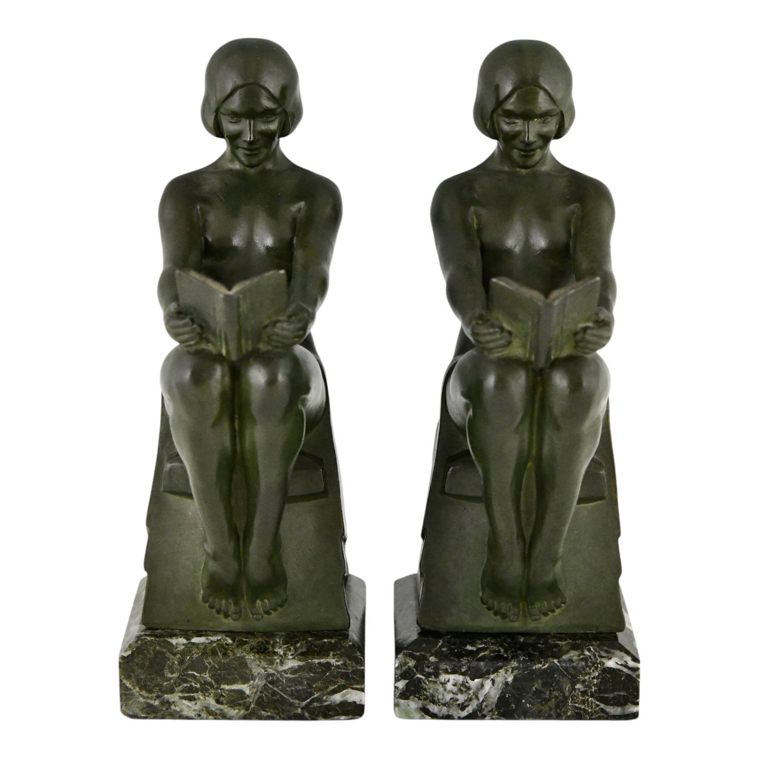French Art Deco bookends reading nudes Delassement by Max Le Verrier 1930