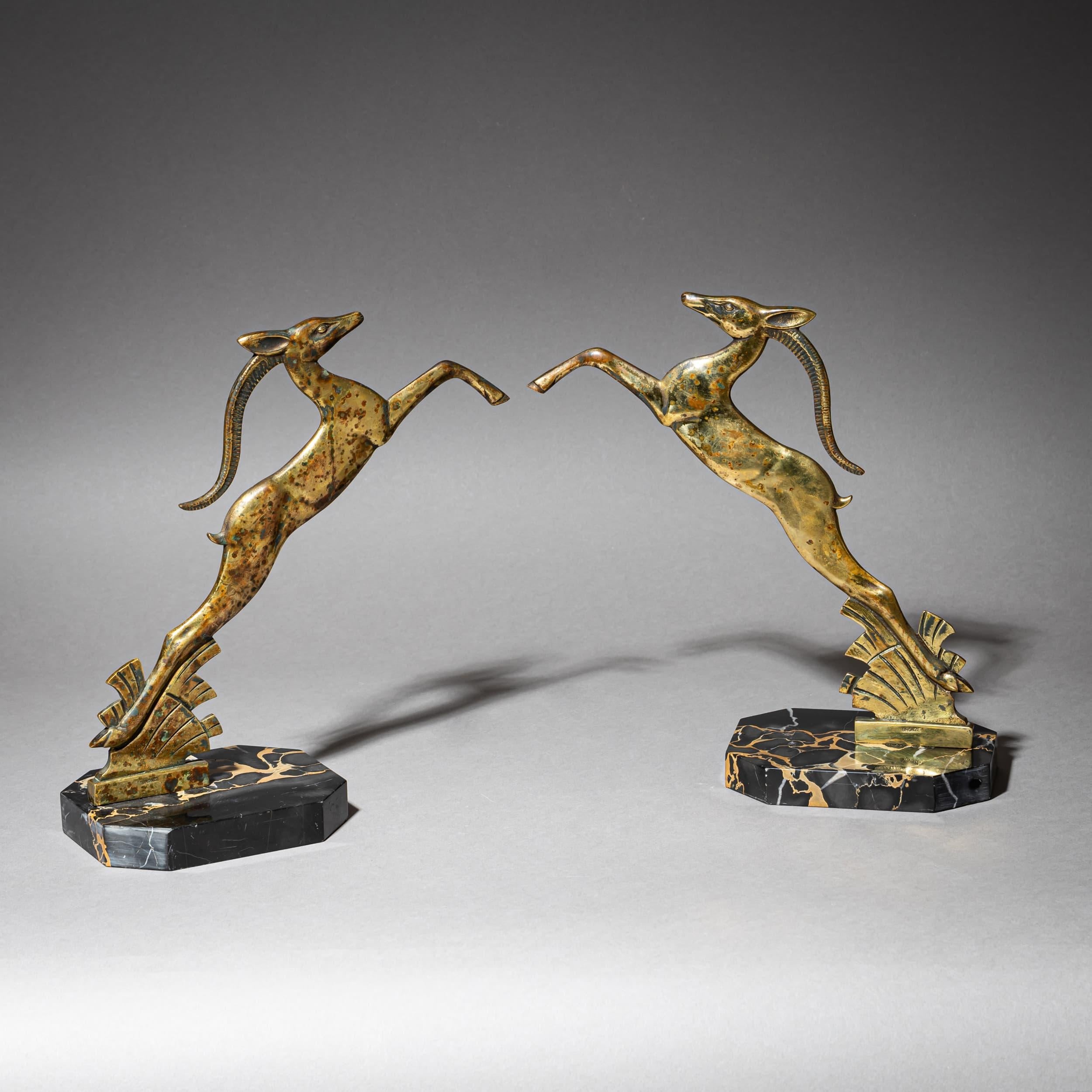 Art Deco Bookends with Gazelles, circa 1930 Bon état - En vente à New York, NY