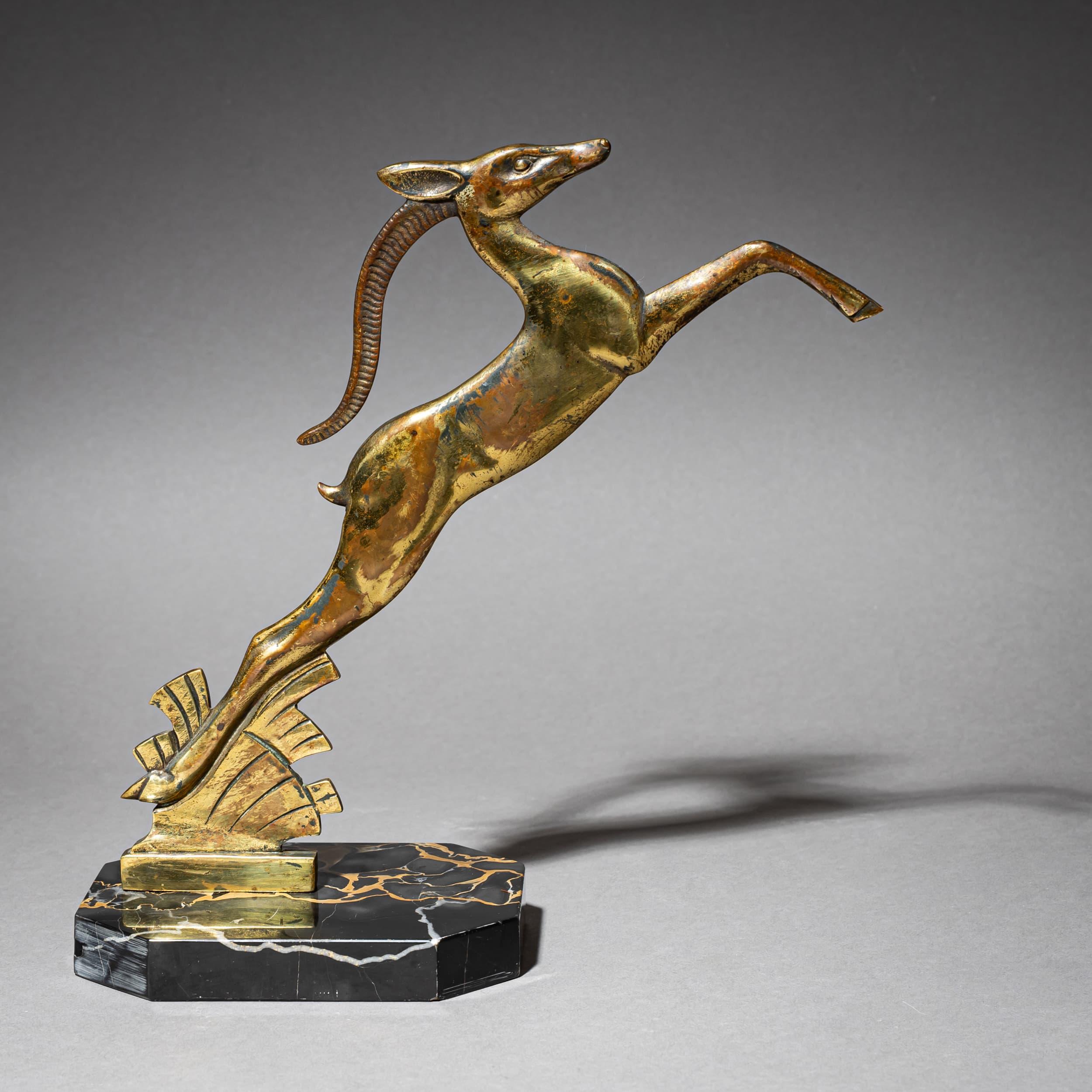 Laiton Art Deco Bookends with Gazelles, circa 1930 en vente