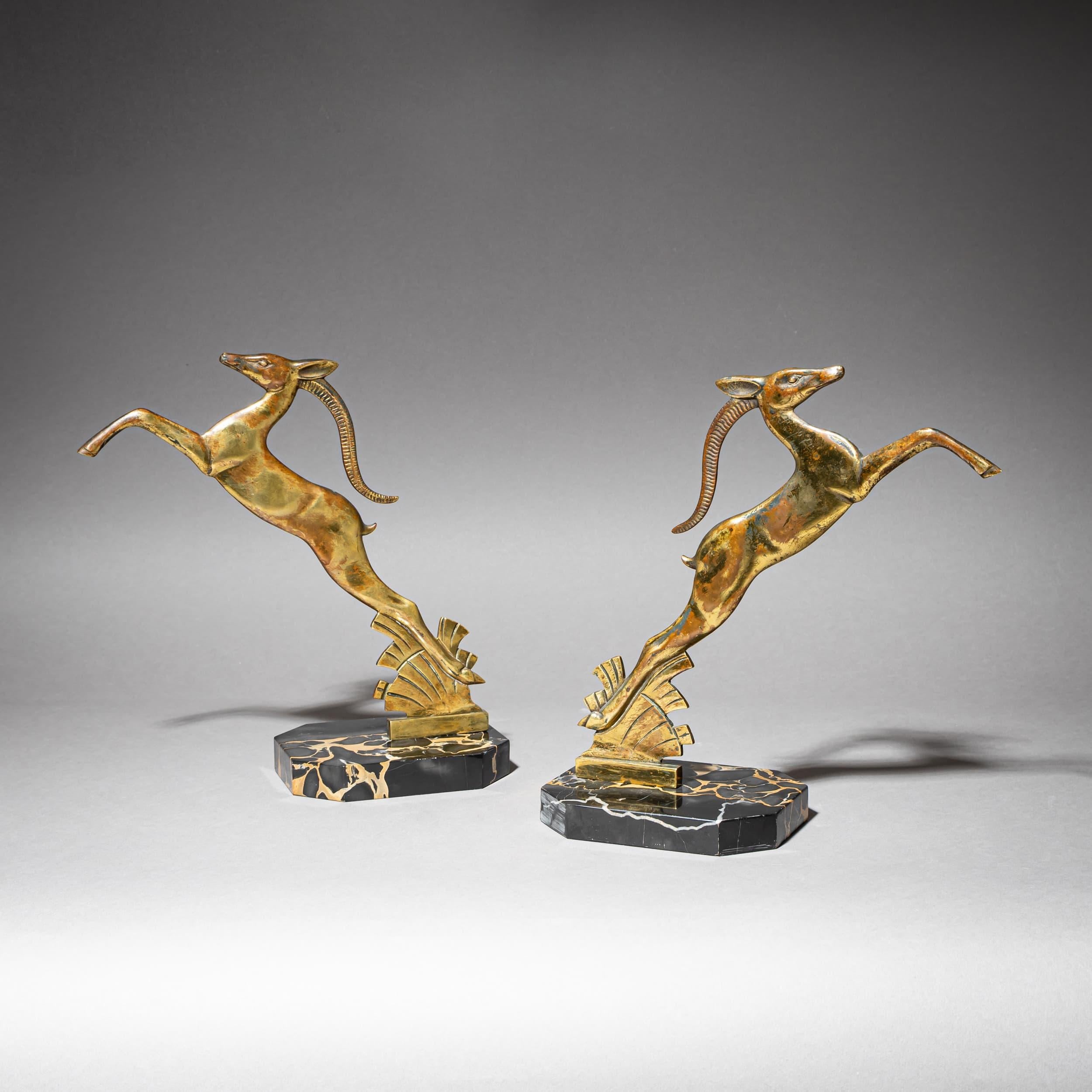 Art Deco Bookends with Gazelles, circa 1930 en vente 2