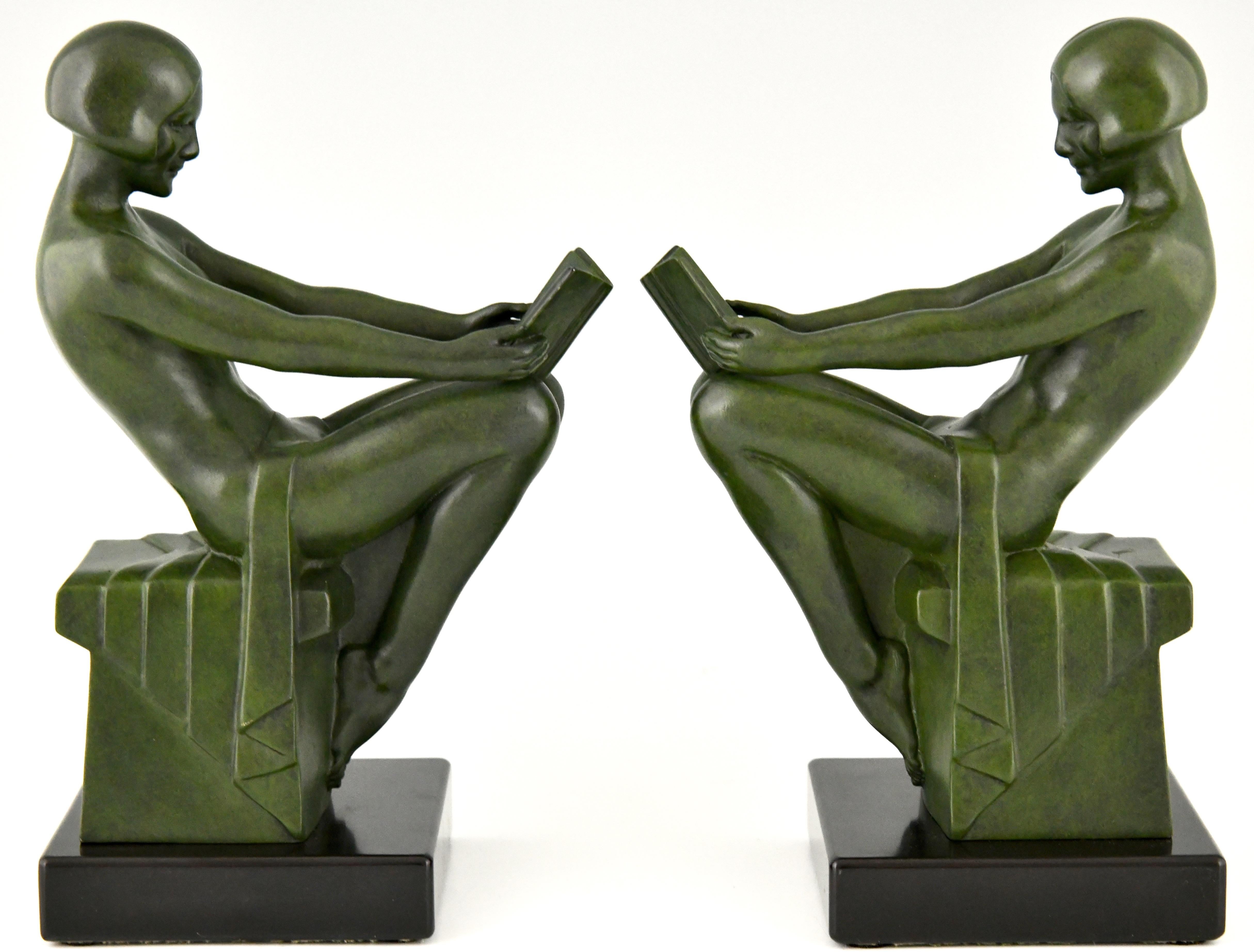Art Deco Bookends with Reading Nudes Max Le Verrier, France, 1930 In Good Condition In Antwerp, BE