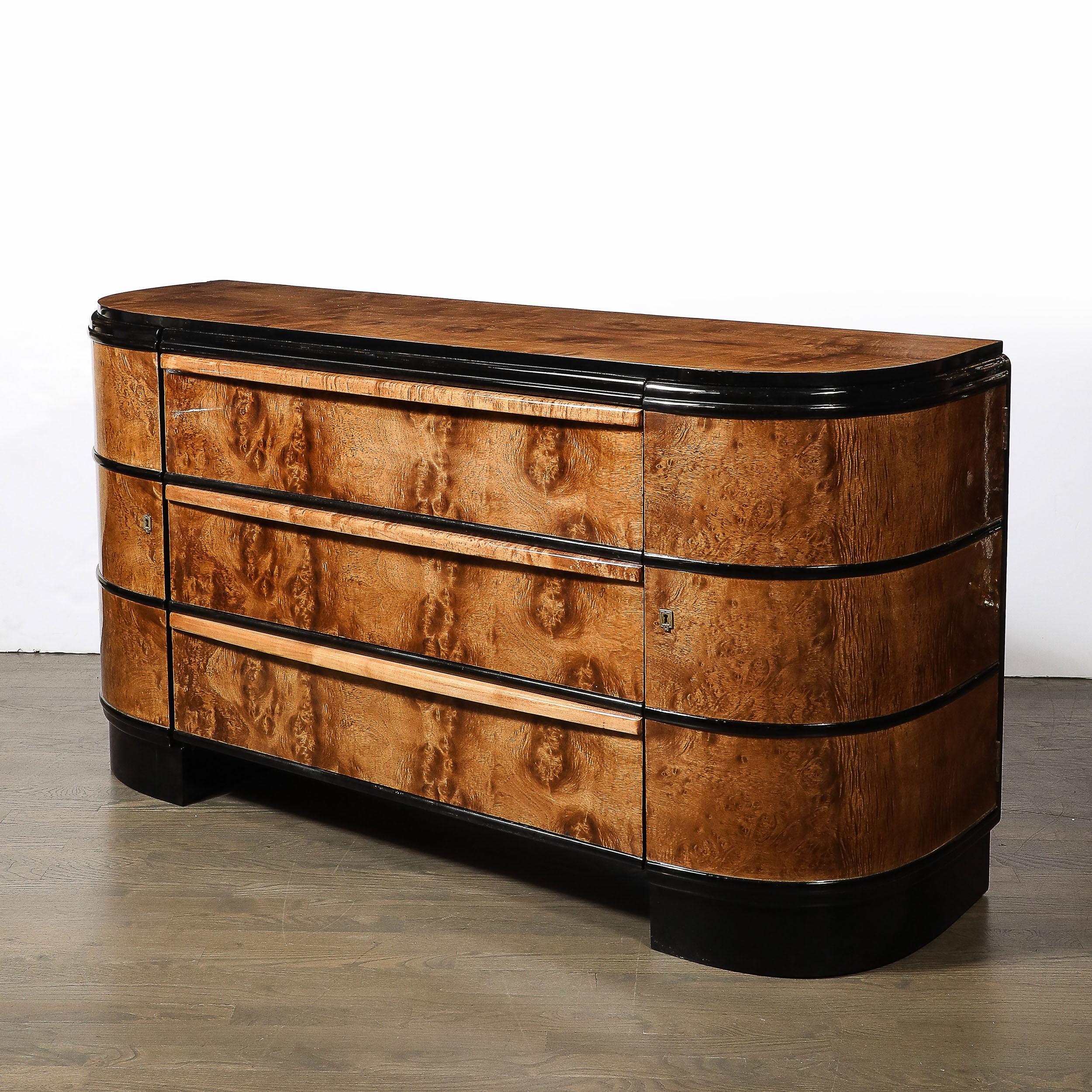 Aparador Art Decó de madera de olmo y laca negra de Donald Deskey mediados del siglo XX en venta
