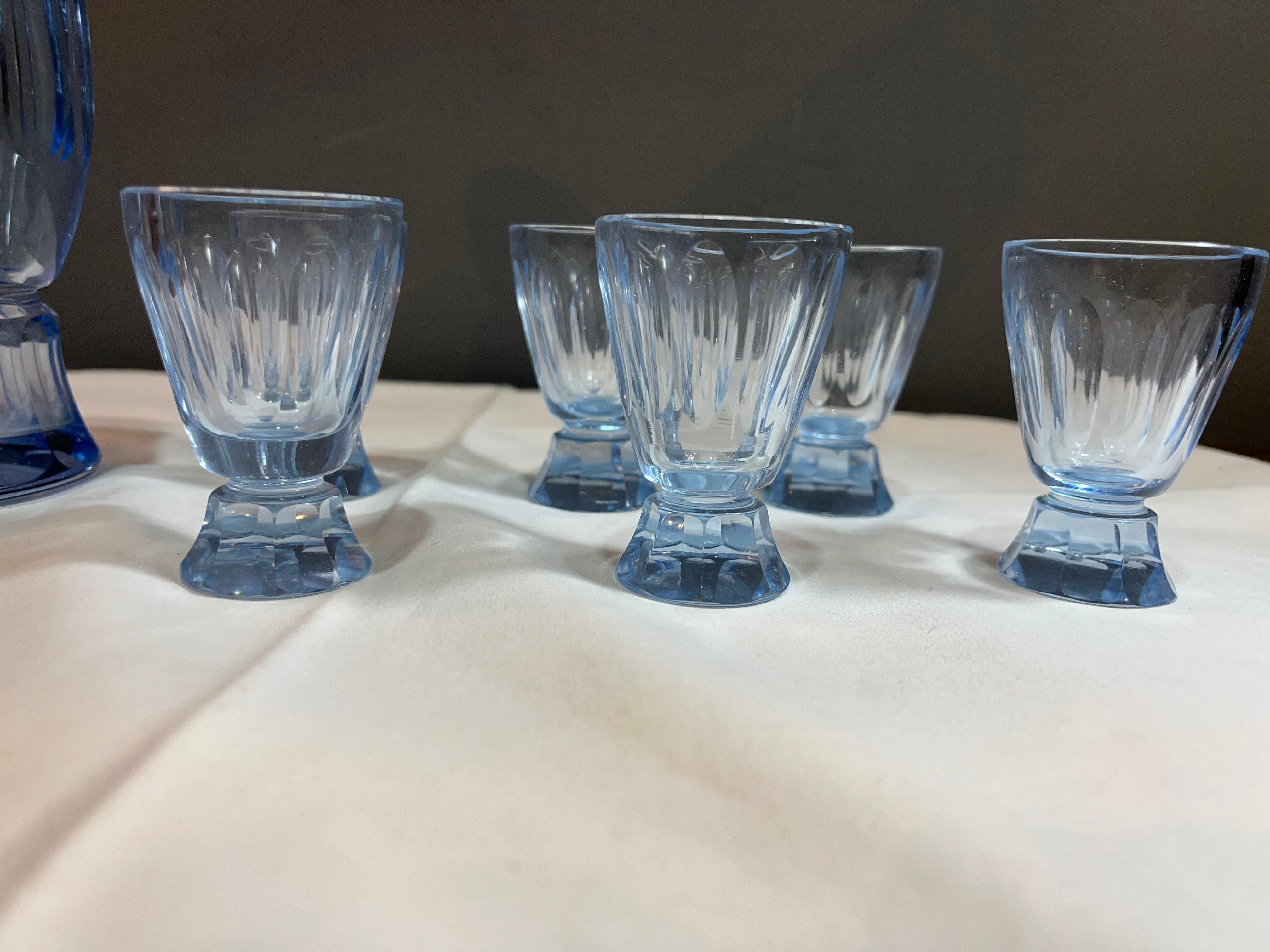 Art Deco Bottle and Glass Set from the 50s For Sale 5