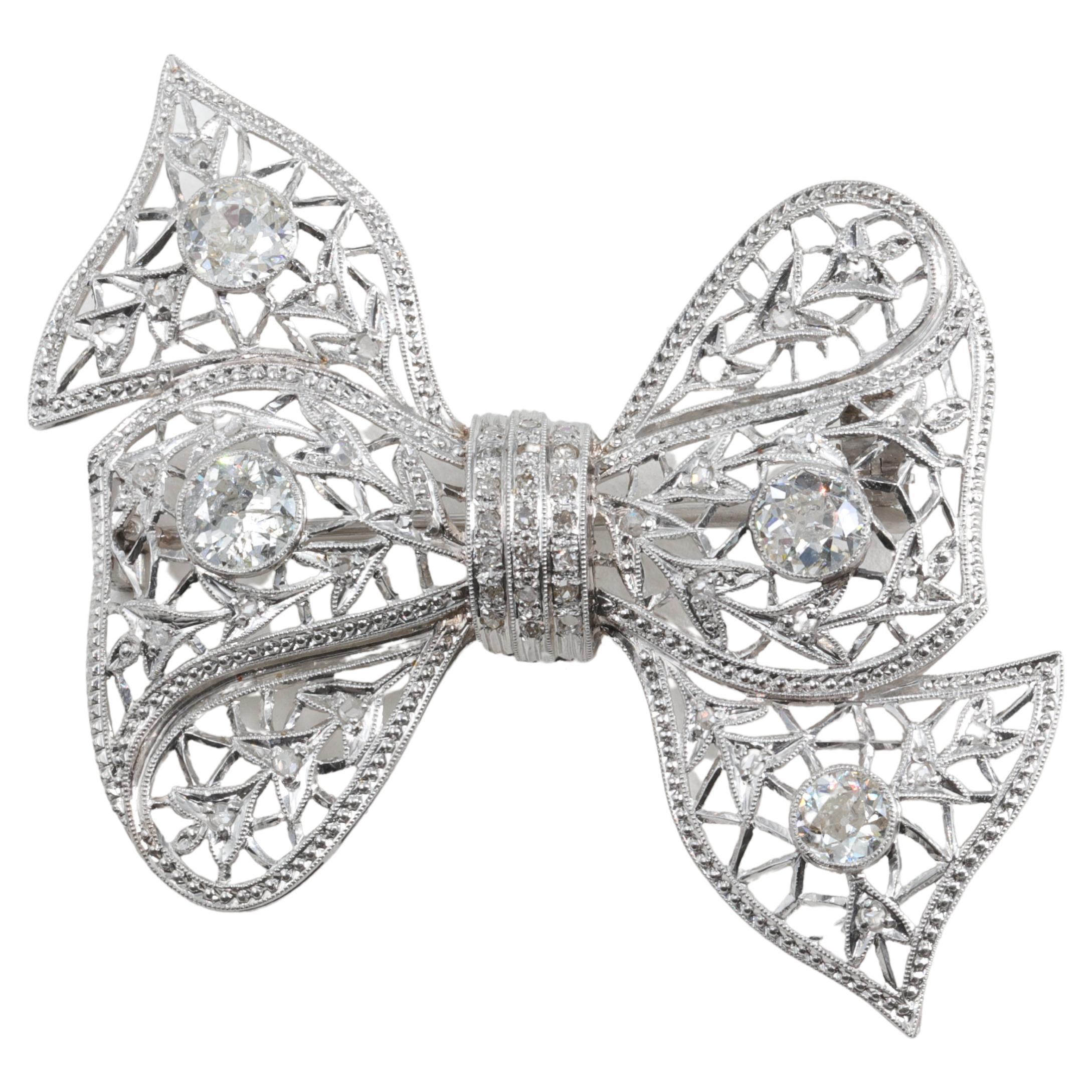 Art Deco Bow Brooch with Old European Cut Diamonds in Platinum