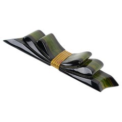 Vintage Art Deco Bow Ribbon Bakelite and Brass Brooch