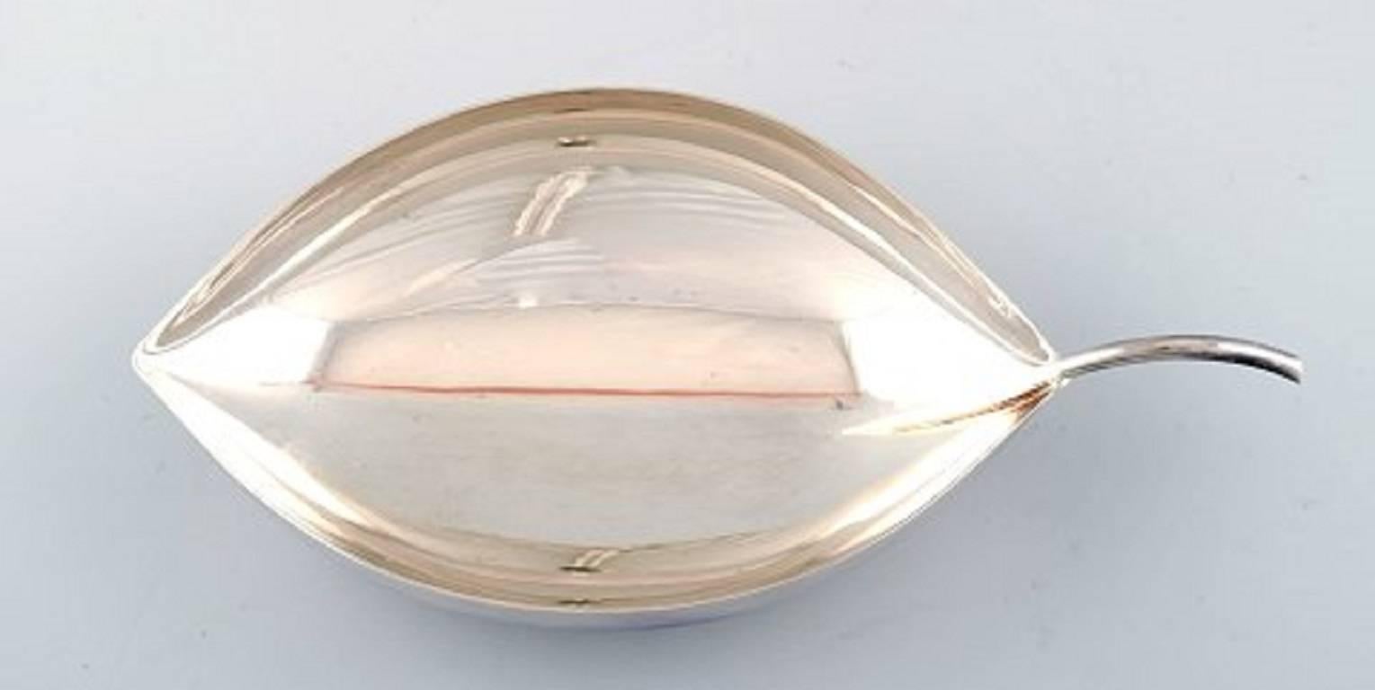 French Art Deco Bowl of Plated Silver Designed by Christian Fjerdingstad for Christofle