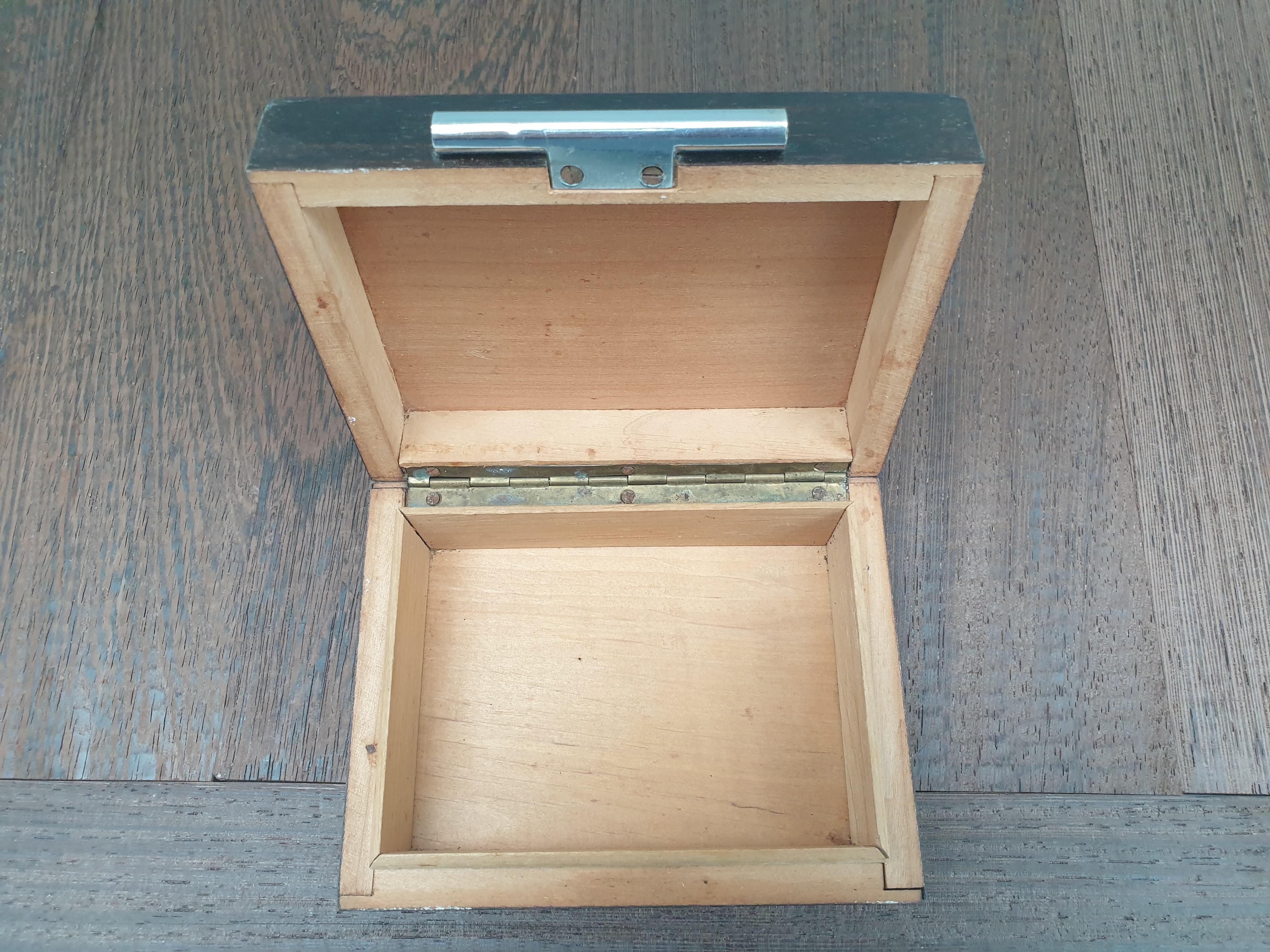 Caja art decó en coromandel. Francés en venta