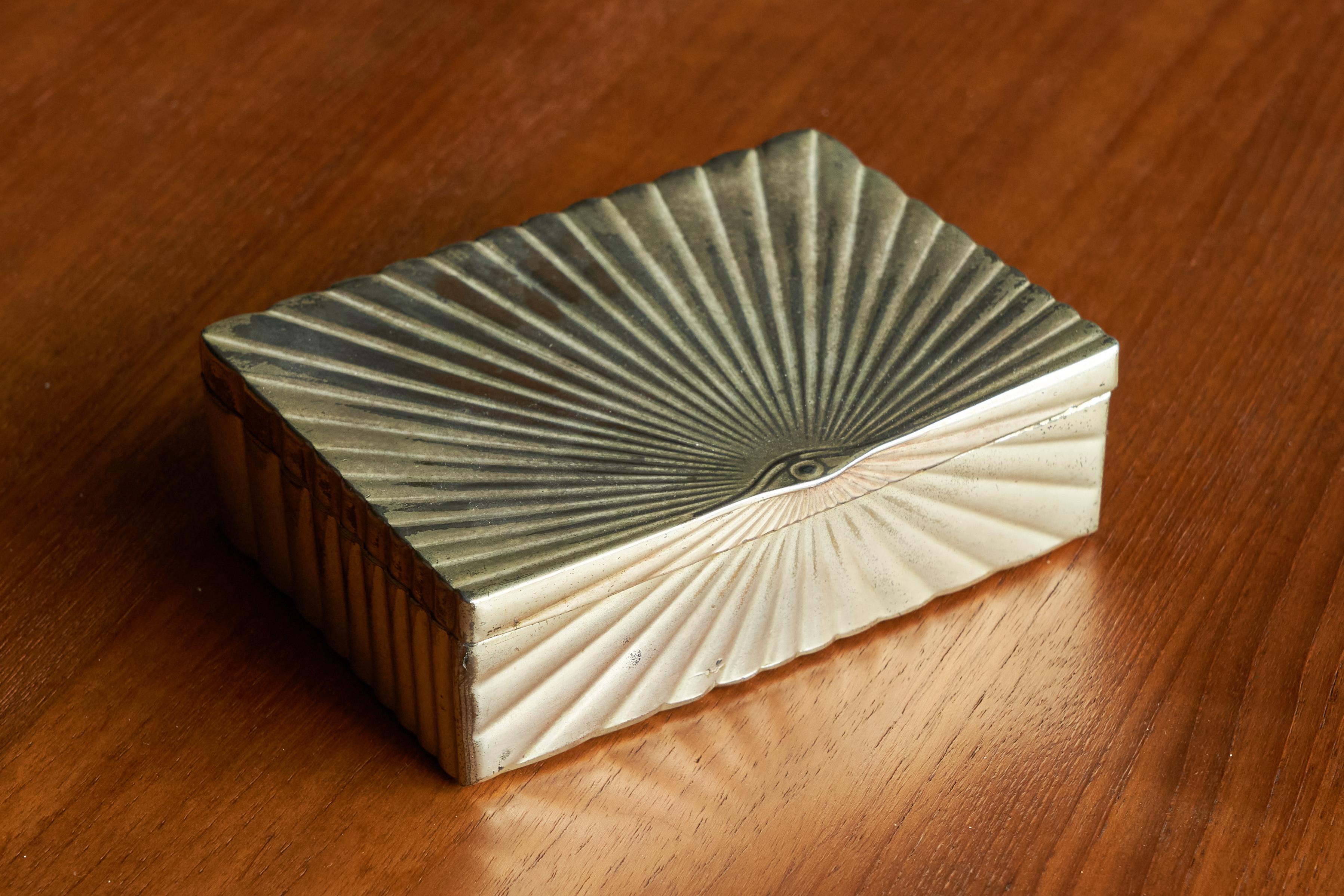 Art Deco Box in Silver Plate 1950s For Sale 1
