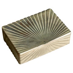 Caja Art Decó en chapa de plata Años 50