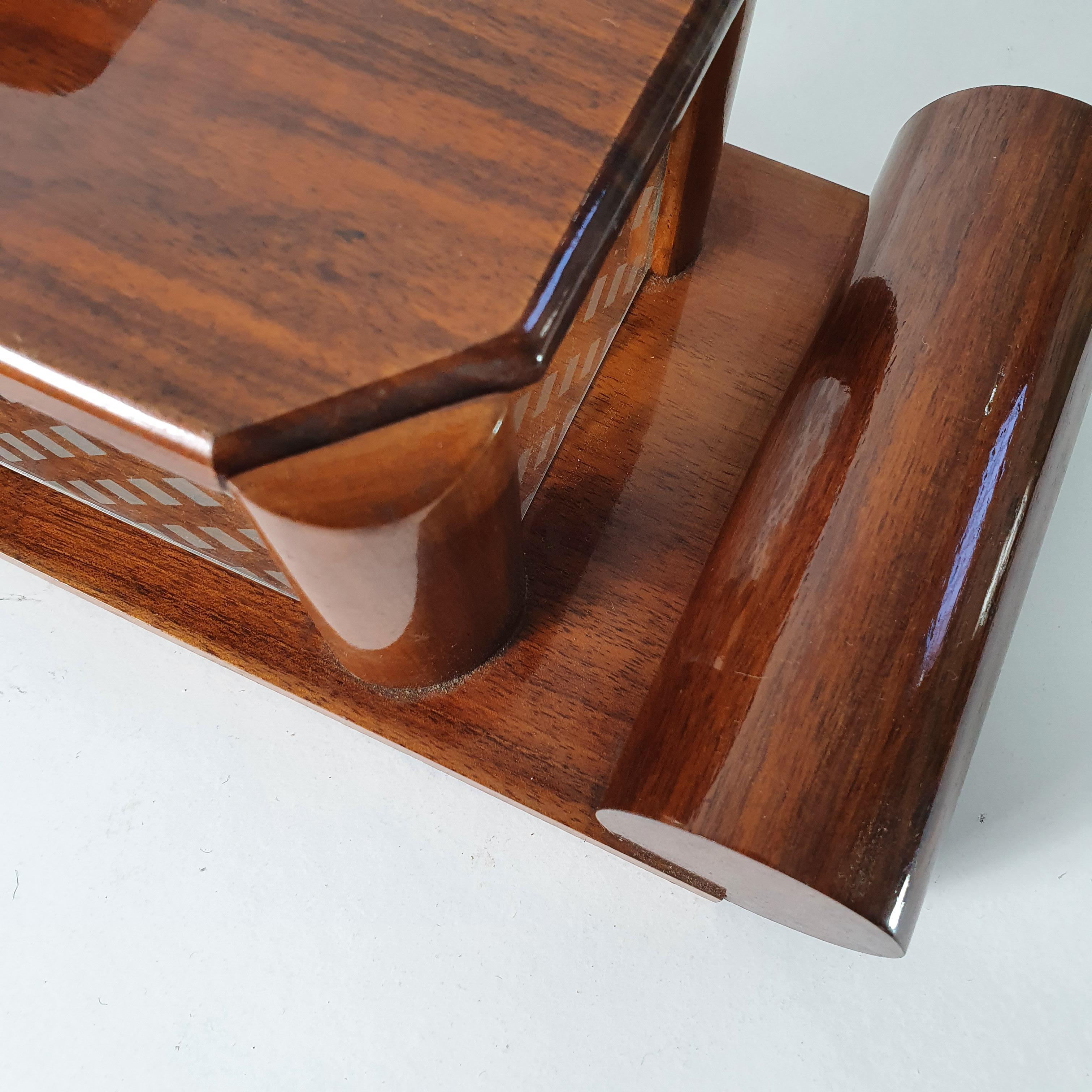 20ième siècle Boîte Art Déco en Wood Wood circa 1930 en vente