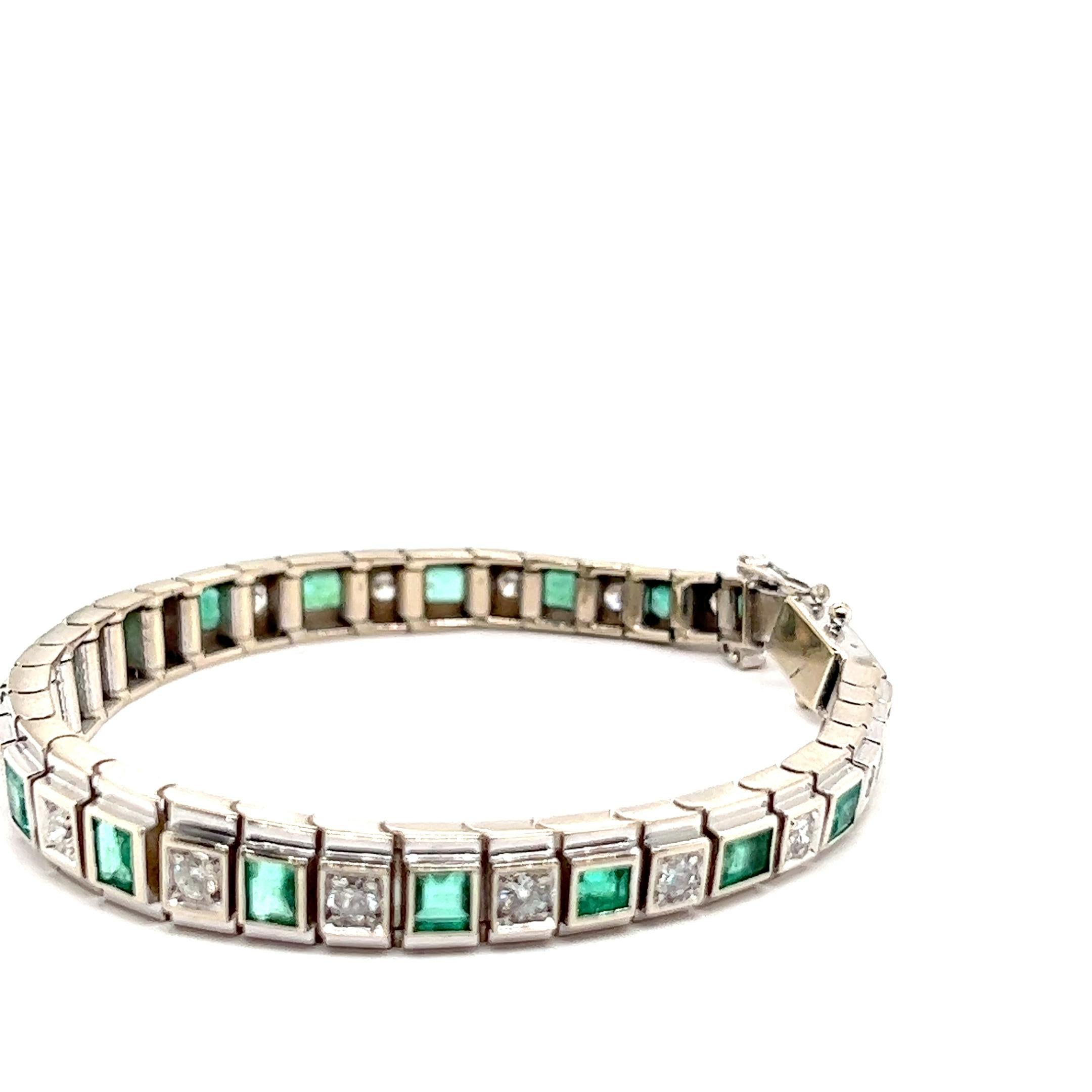 Art-deco Bracelet, White Gold, Emerald Diamonds For Sale 4