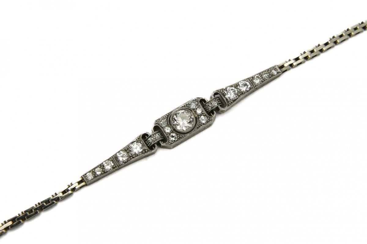 Art-Déco-Armband mit 0,55 Karat zentralem Diamanten, Skandinavien, 1930/40er Jahre. 5