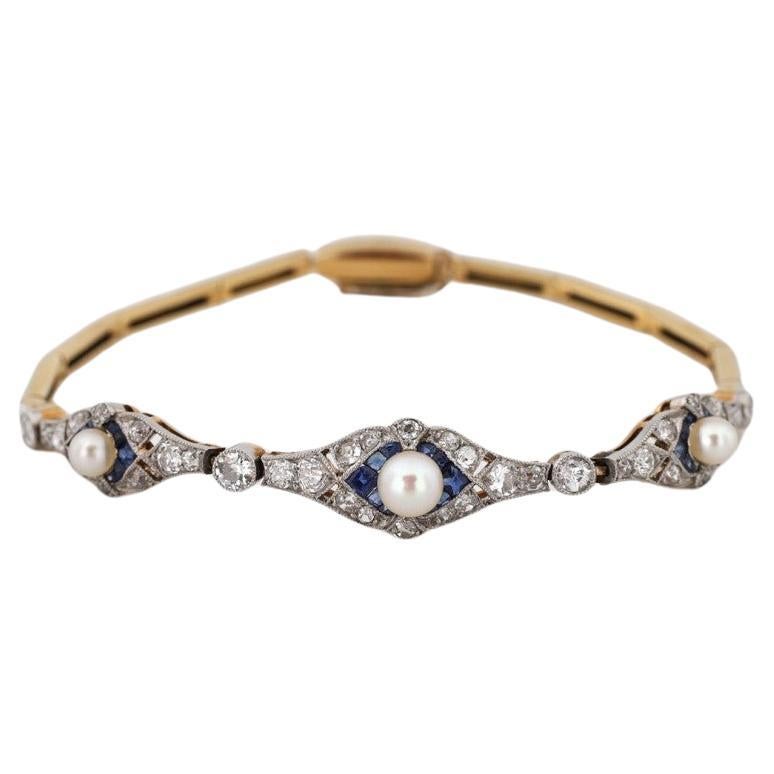 Art Deco bracelet with diamonds and sapphires, 1920s. For Sale