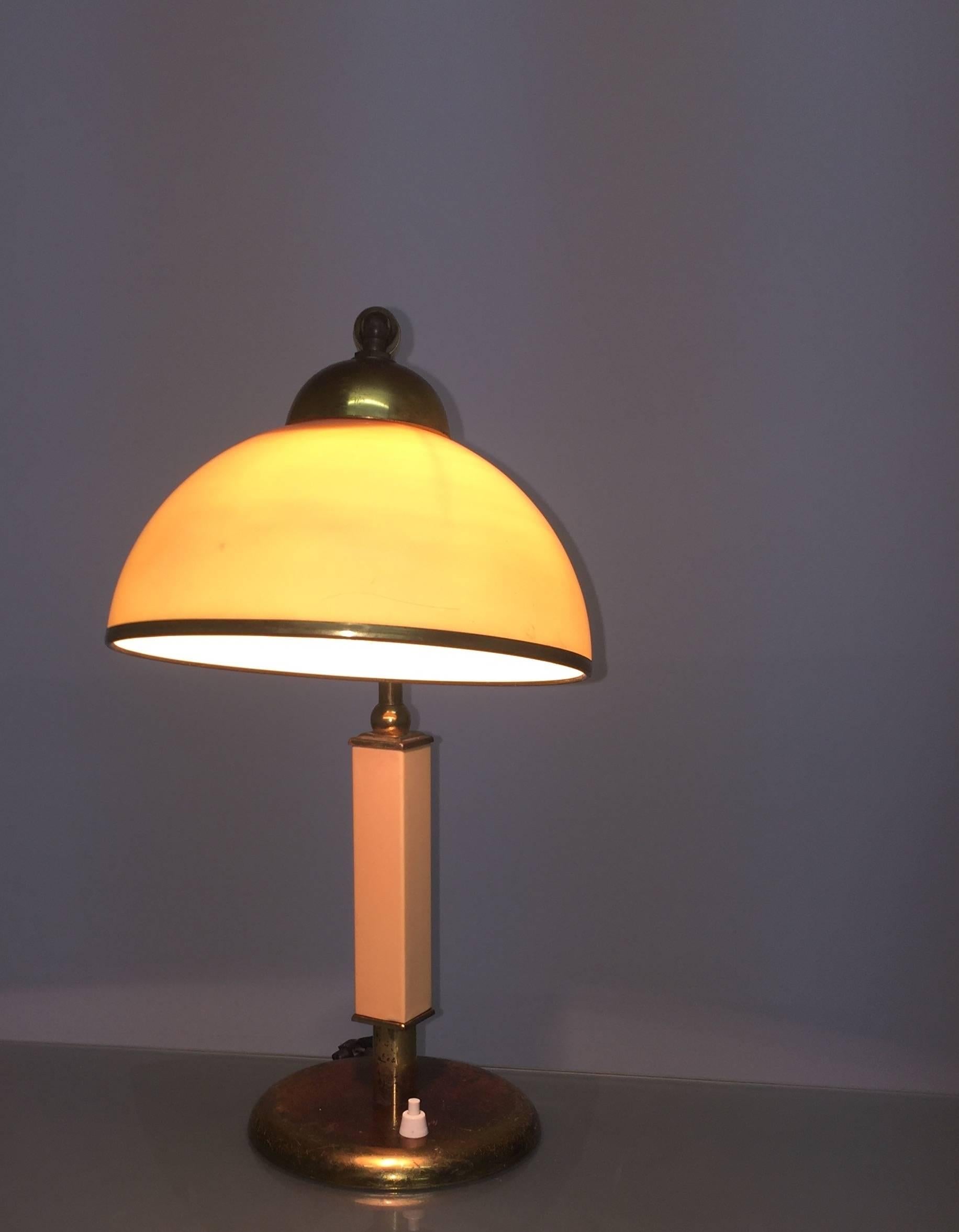 bauhaus style lamp