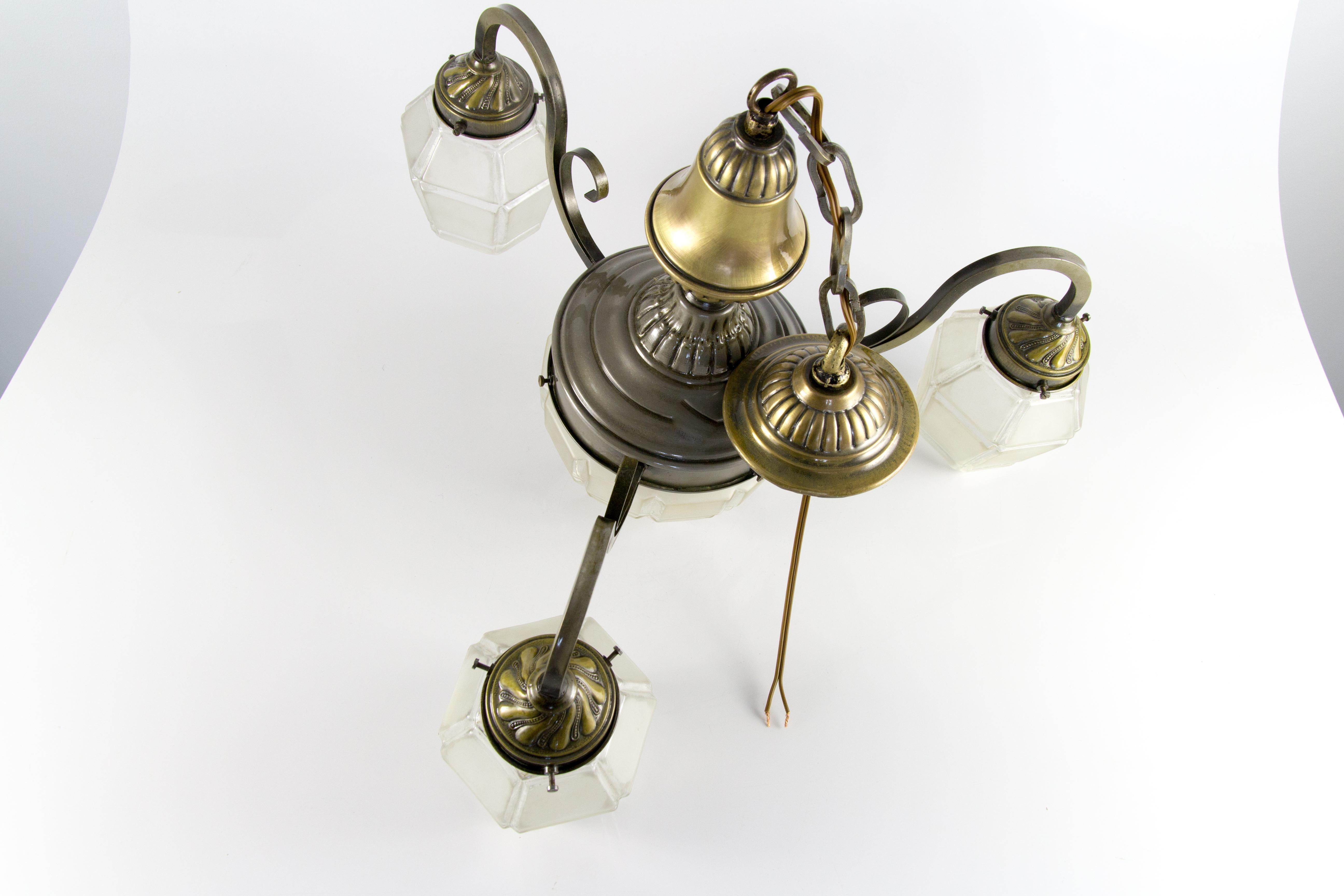 Art Deco Brass and White Frosted Glass Four-Light Chandelier, 1930s For Sale 5