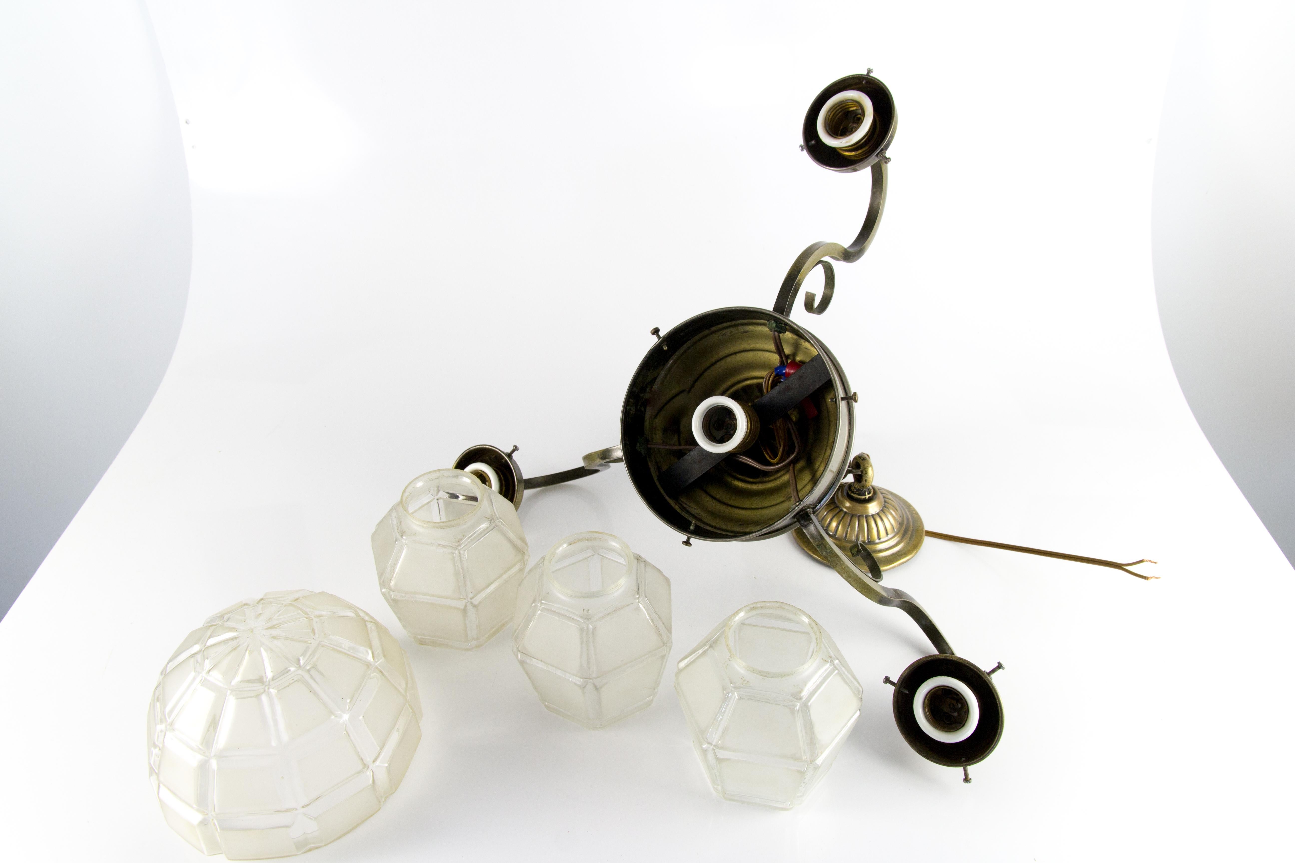 Art Deco Brass and White Frosted Glass Four-Light Chandelier, 1930s For Sale 9