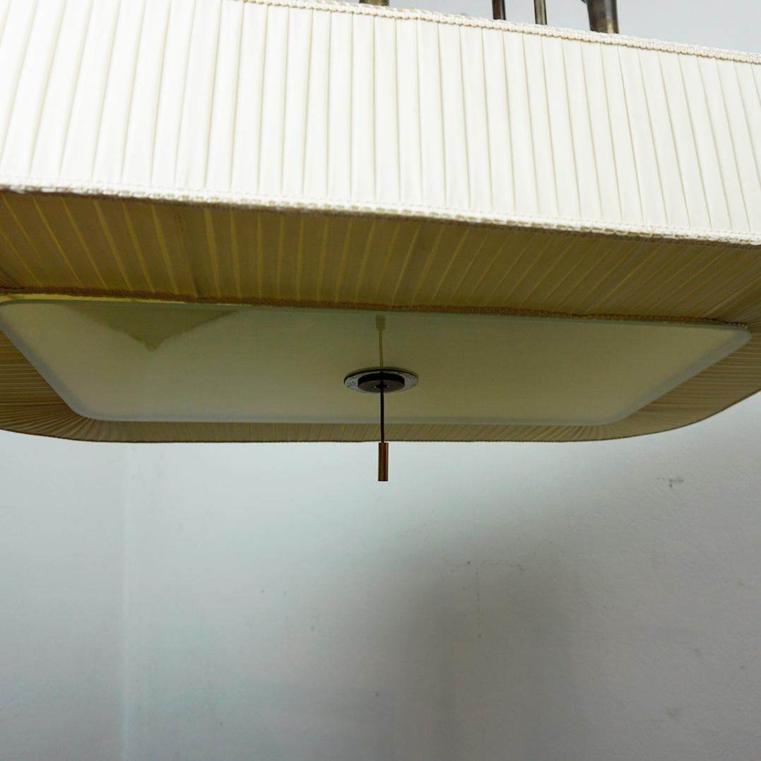 Metà XX secolo Lampadario da biliardo o da snooker in ottone e vetro Art Deco in vendita