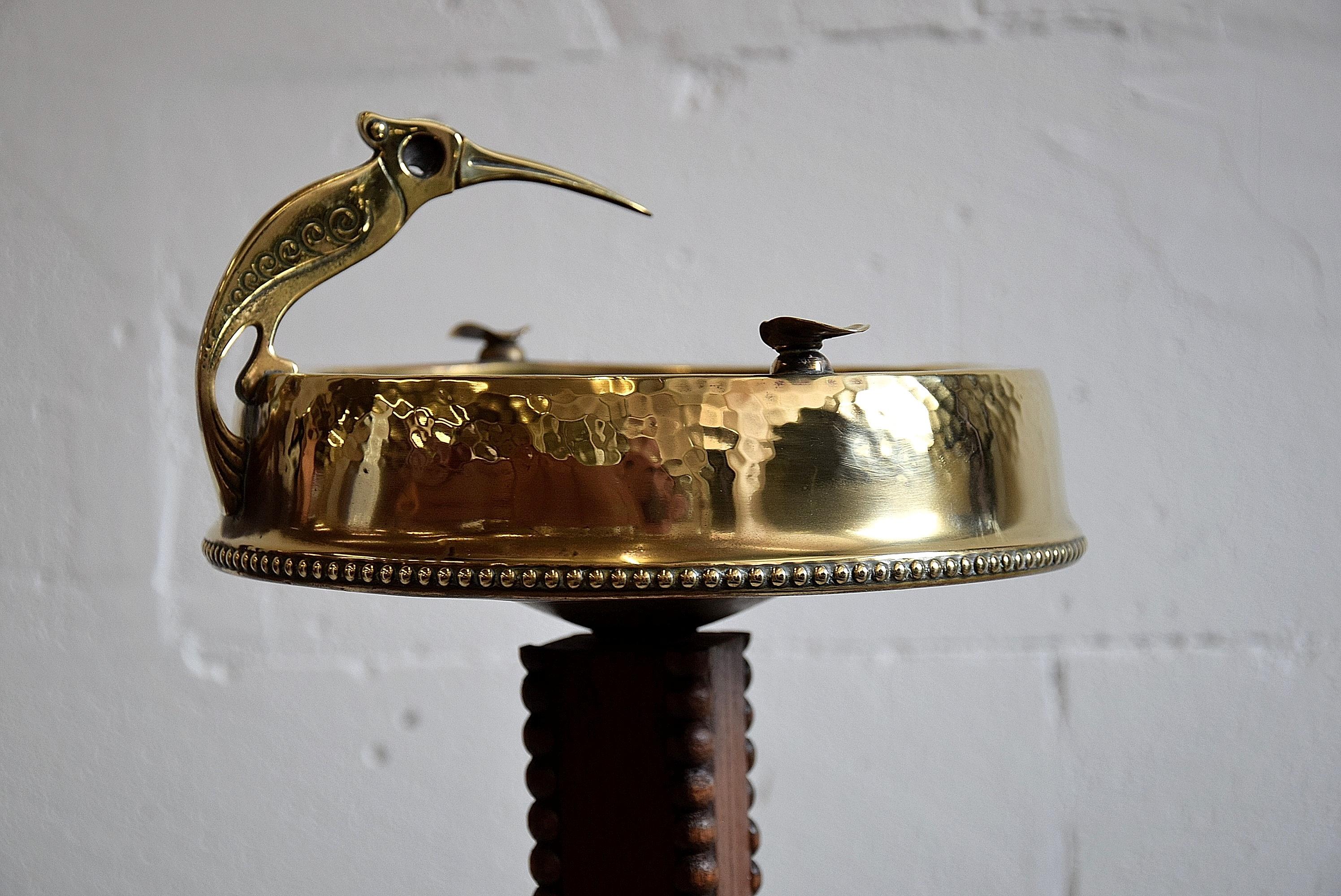 Art Deco Brass and Oak Ashtray Stand with Cigar Clipper In Good Condition In Weesp, NL