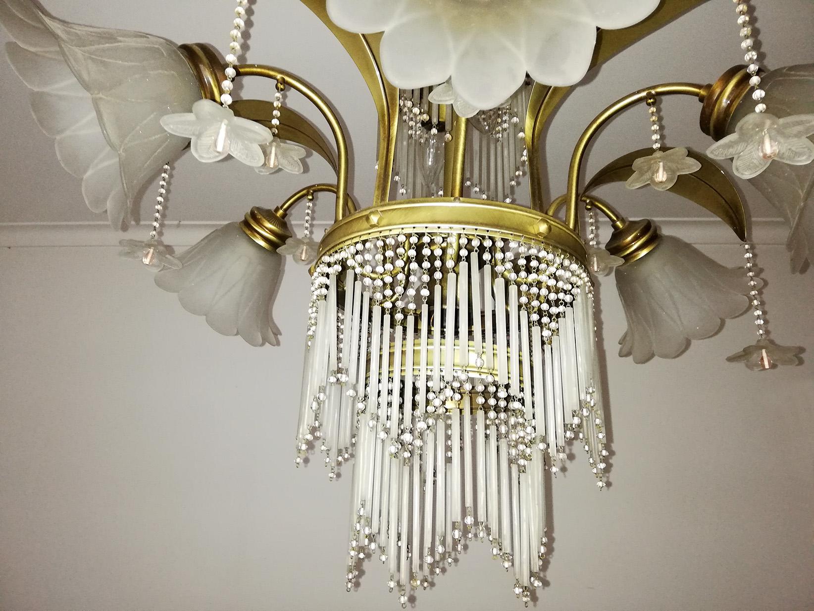 Art Deco Brass Beaded Straw Glass Flowers Palm Tree Hollywood Regency Chandelier For Sale 2