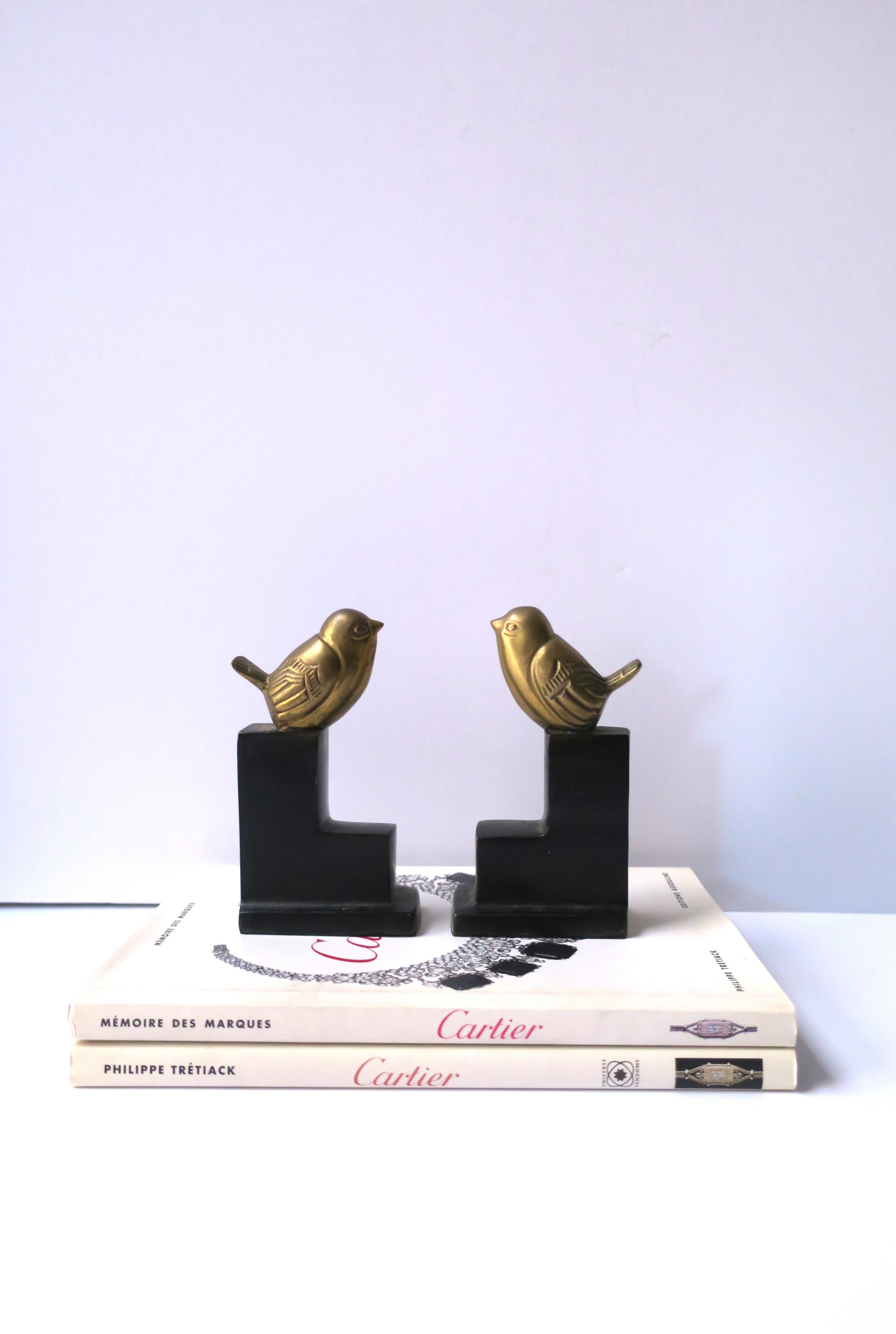 Art Deco Brass Birds on Black Marble Decorative Objects Bookends For Sale 3