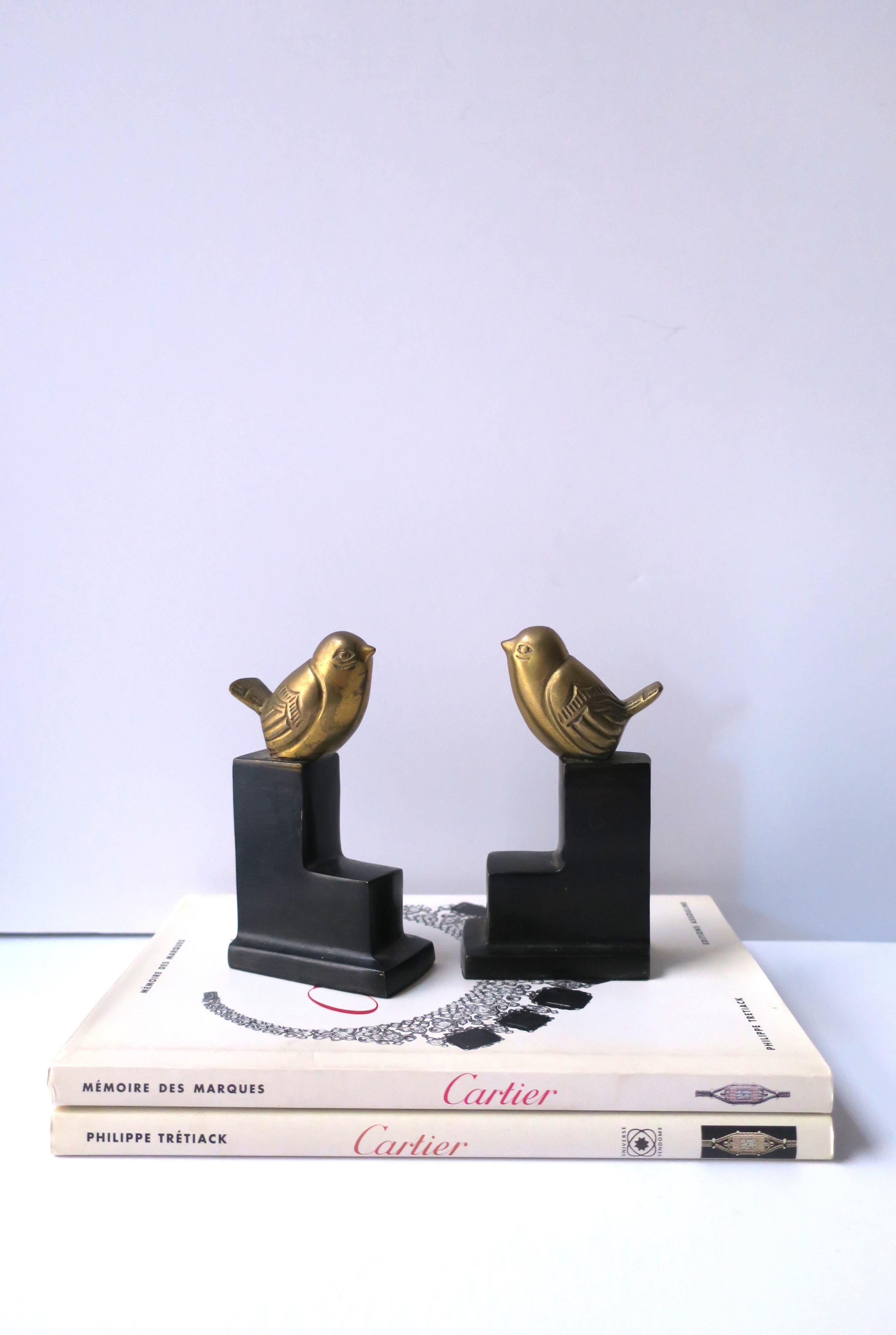 Art Deco Brass Birds on Black Marble Decorative Objects Bookends For Sale 4