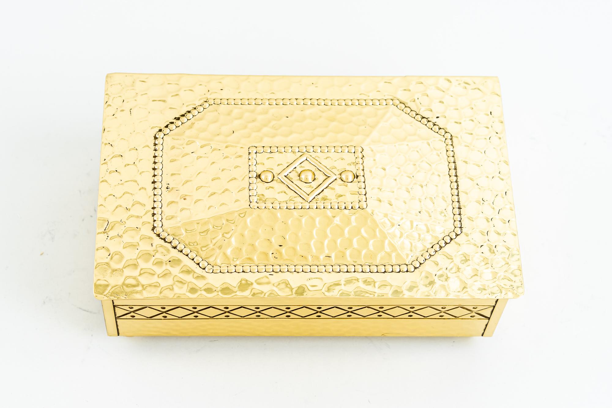Early 20th Century Art Deco Brass Box around 1920s For Sale