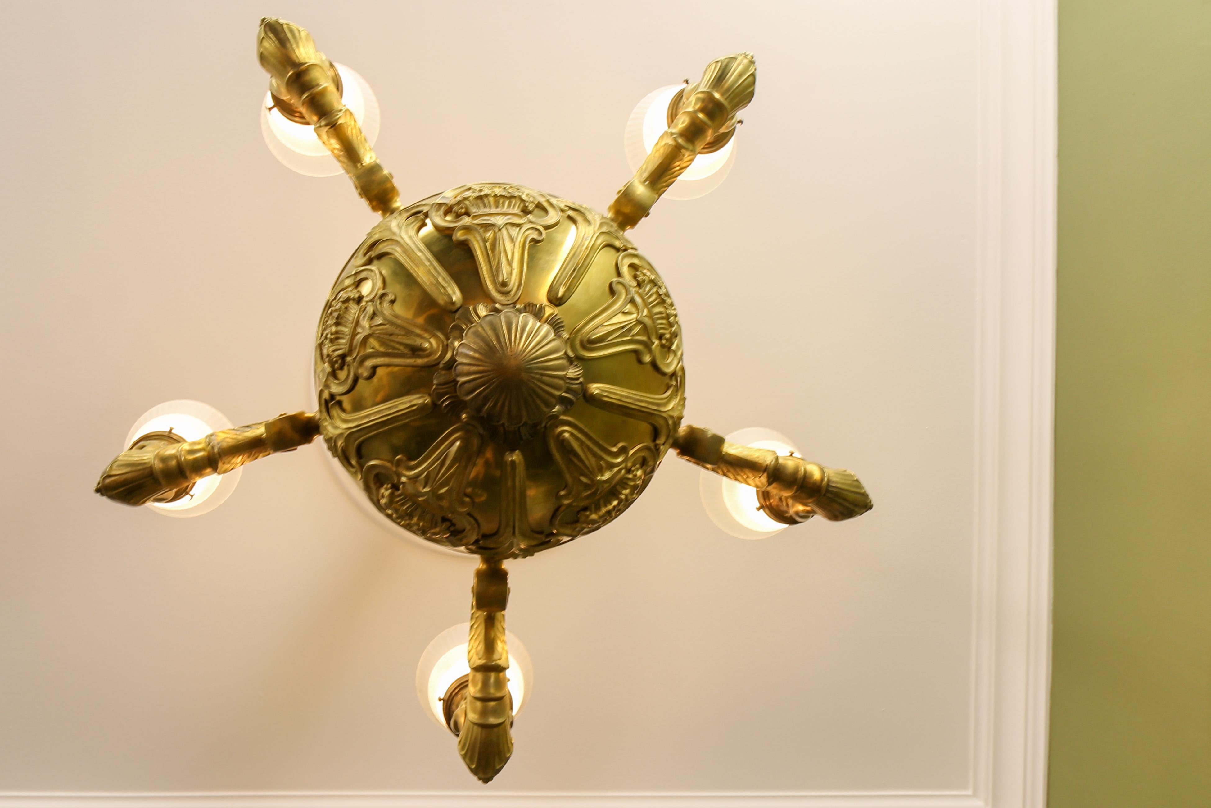 Art Deco Brass, Bronze and Frosted Glass Five-Light Figural Chandelier, ca. 1920 For Sale 6