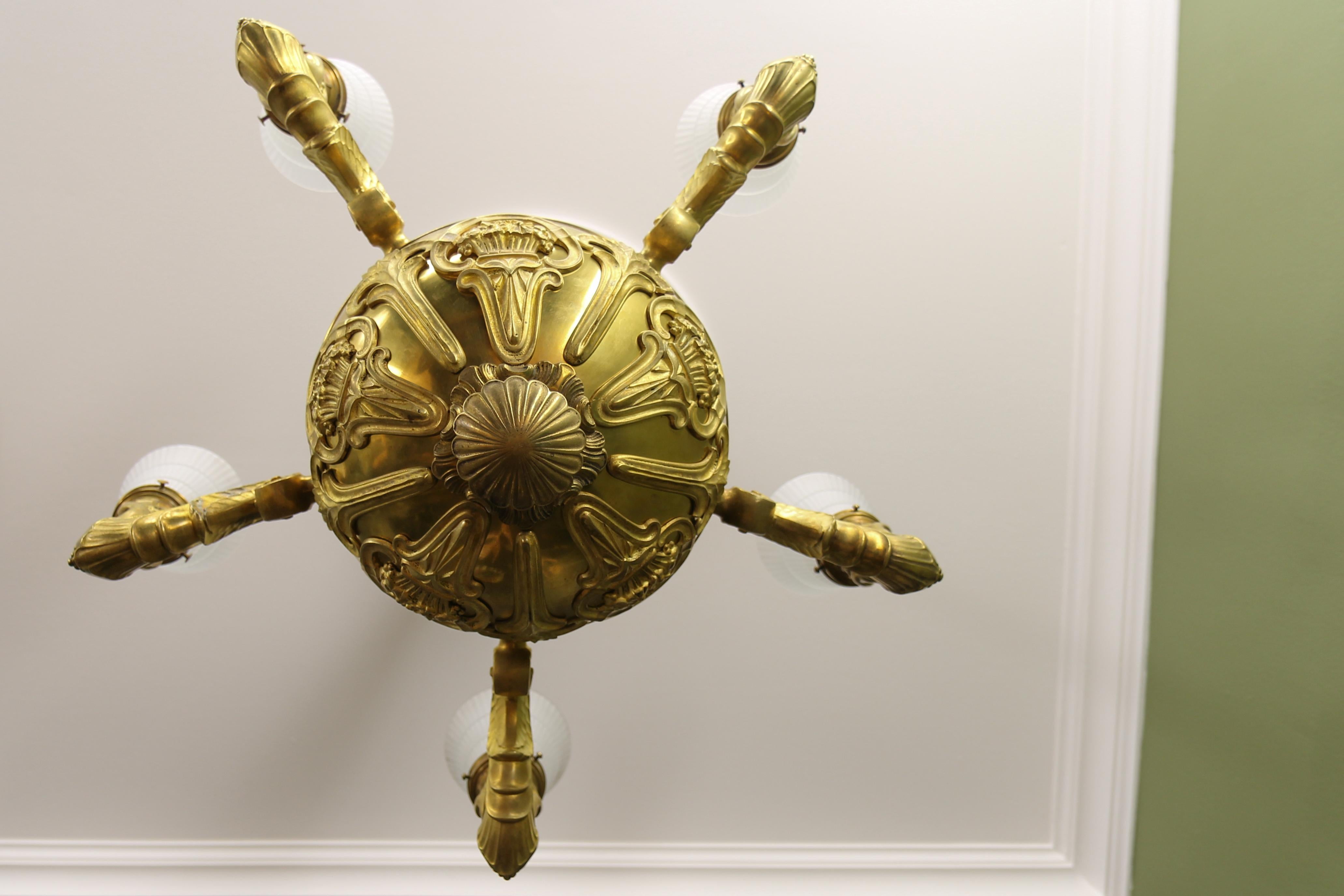 Art Deco Brass, Bronze and Frosted Glass Five-Light Figural Chandelier, ca. 1920 For Sale 7