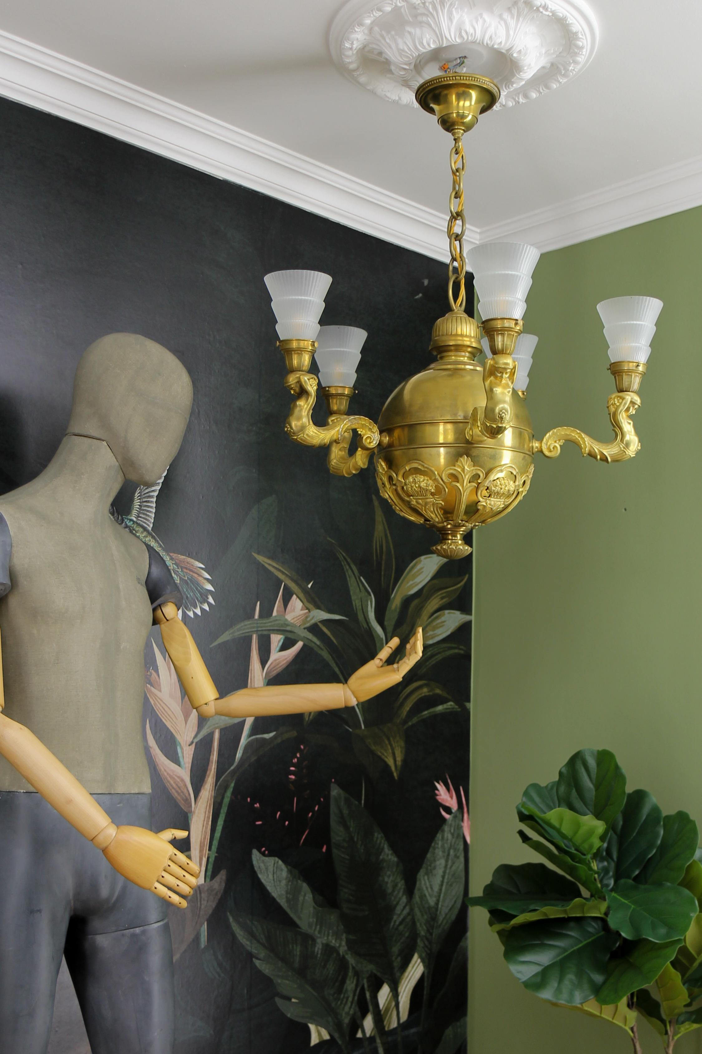 Art Deco Brass, Bronze and Frosted Glass Five-Light Figural Chandelier, ca. 1920 For Sale 10