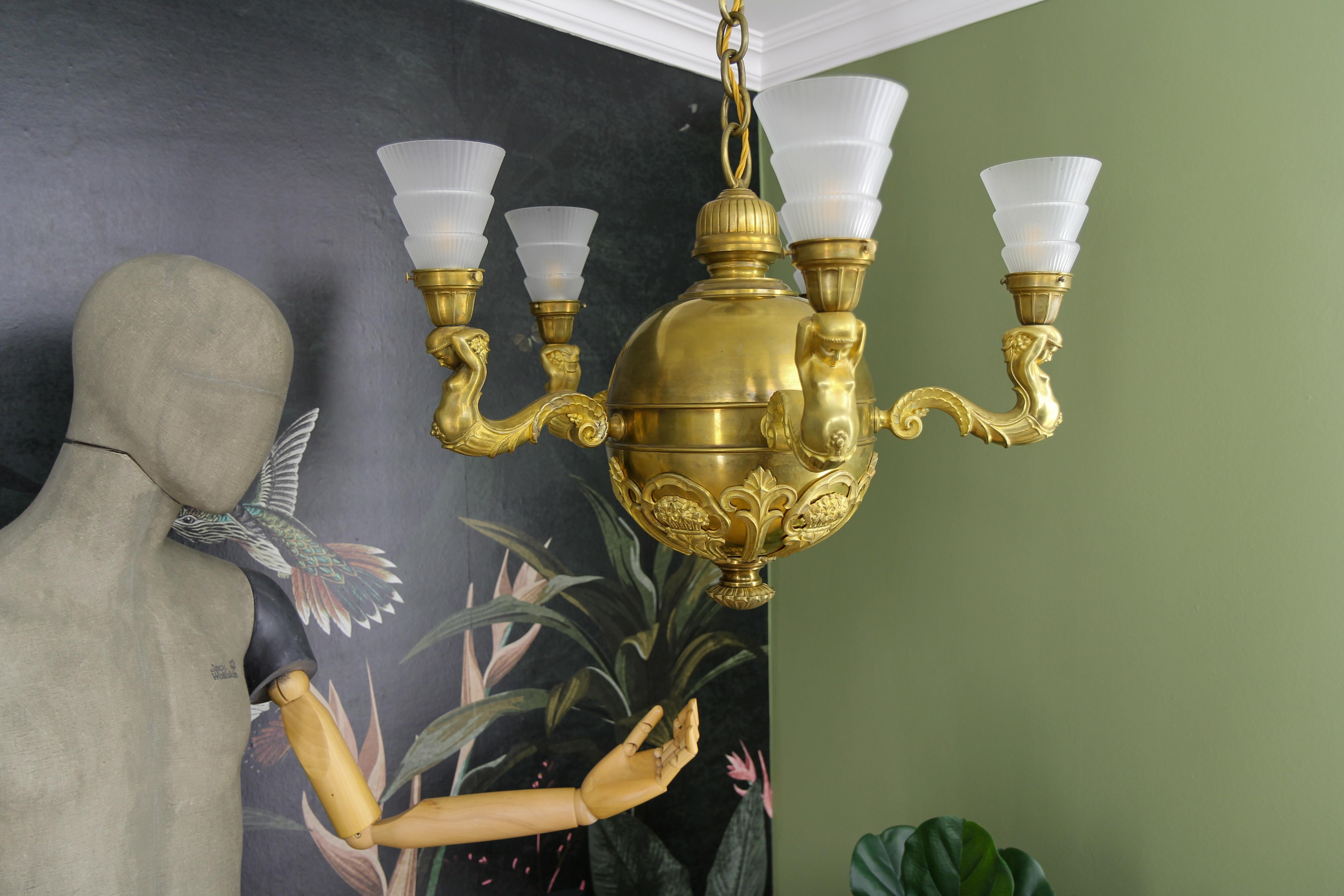 Art Deco Brass, Bronze and Frosted Glass Five-Light Figural Chandelier, ca. 1920 For Sale 11