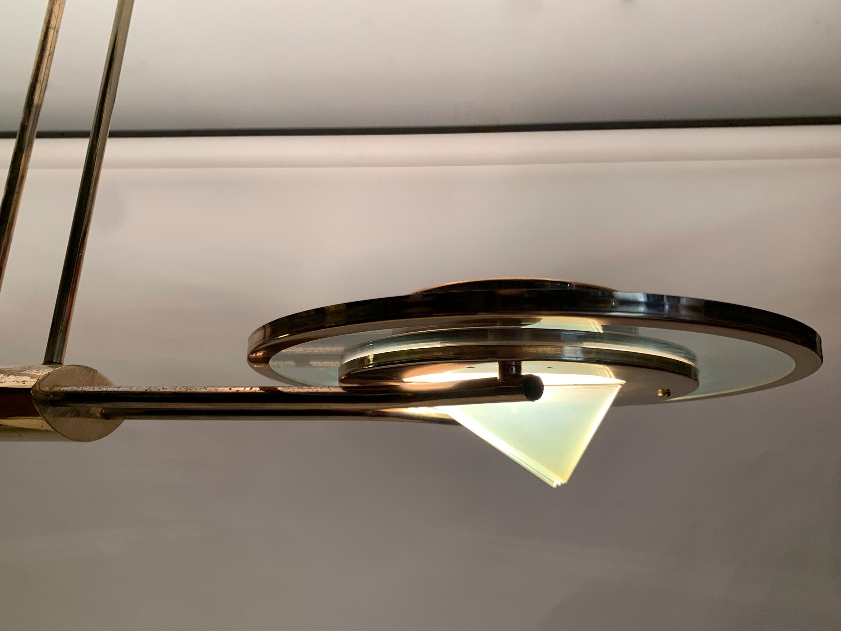 Lampadario in ottone Art Déco, Francia, 1930 circa in vendita 9