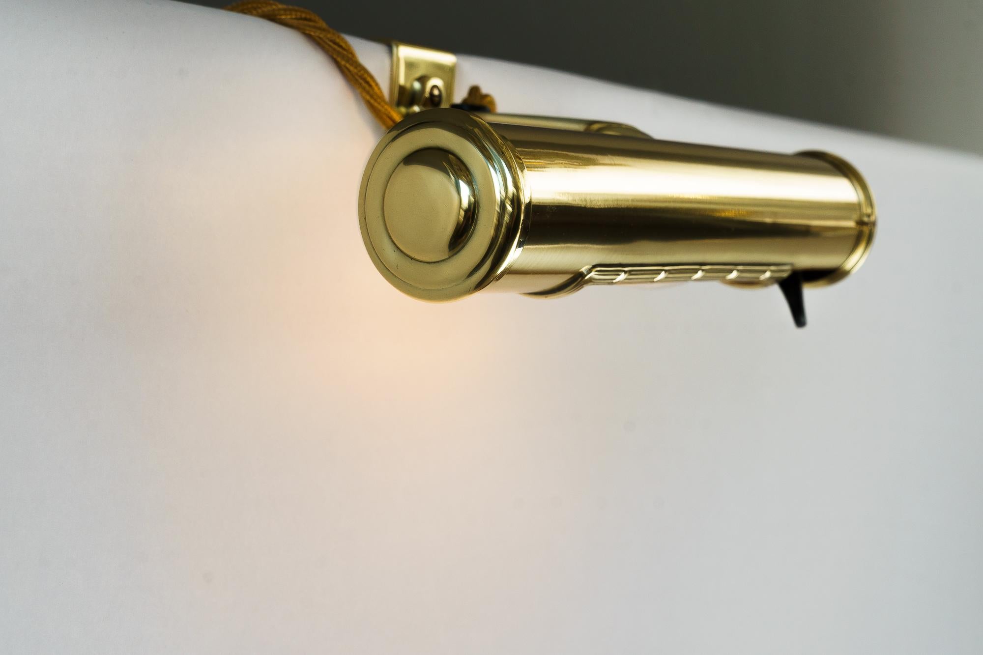 Art Deco Messinglampe Wien um 1920er Jahre im Angebot 5