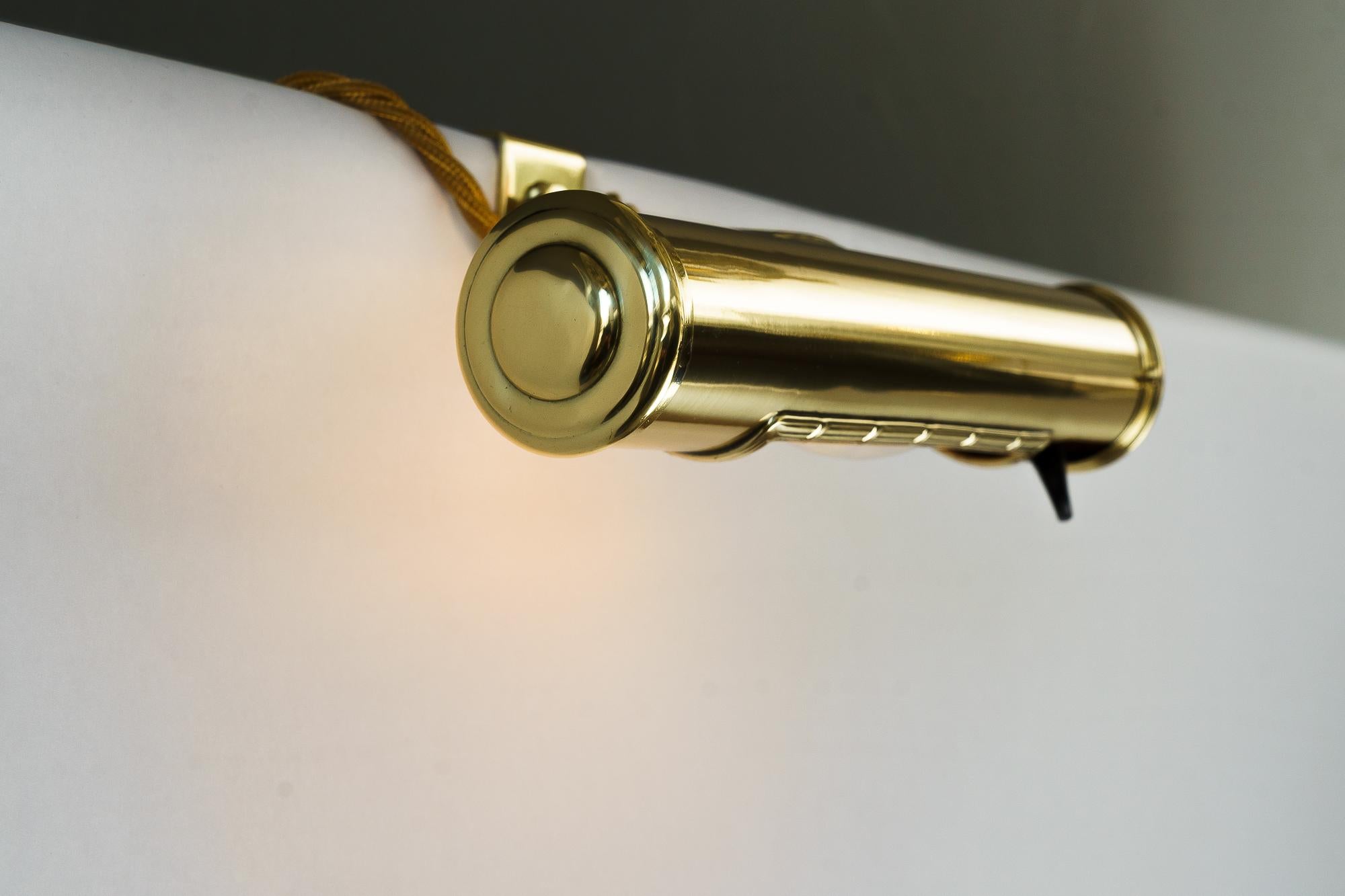Art Deco Messinglampe Wien um 1920er Jahre im Angebot 6