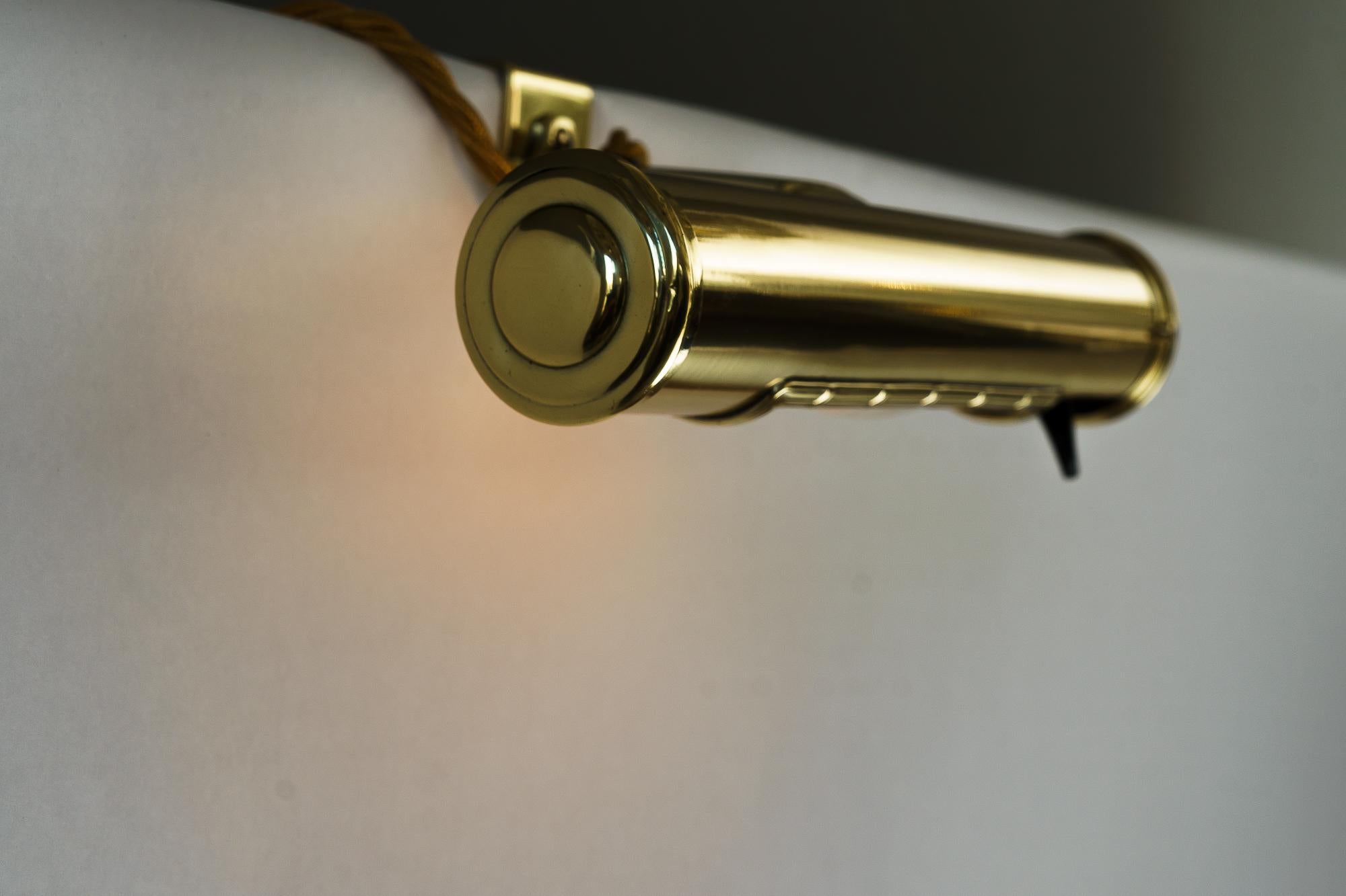Art Deco Messinglampe Wien um 1920er Jahre im Angebot 3