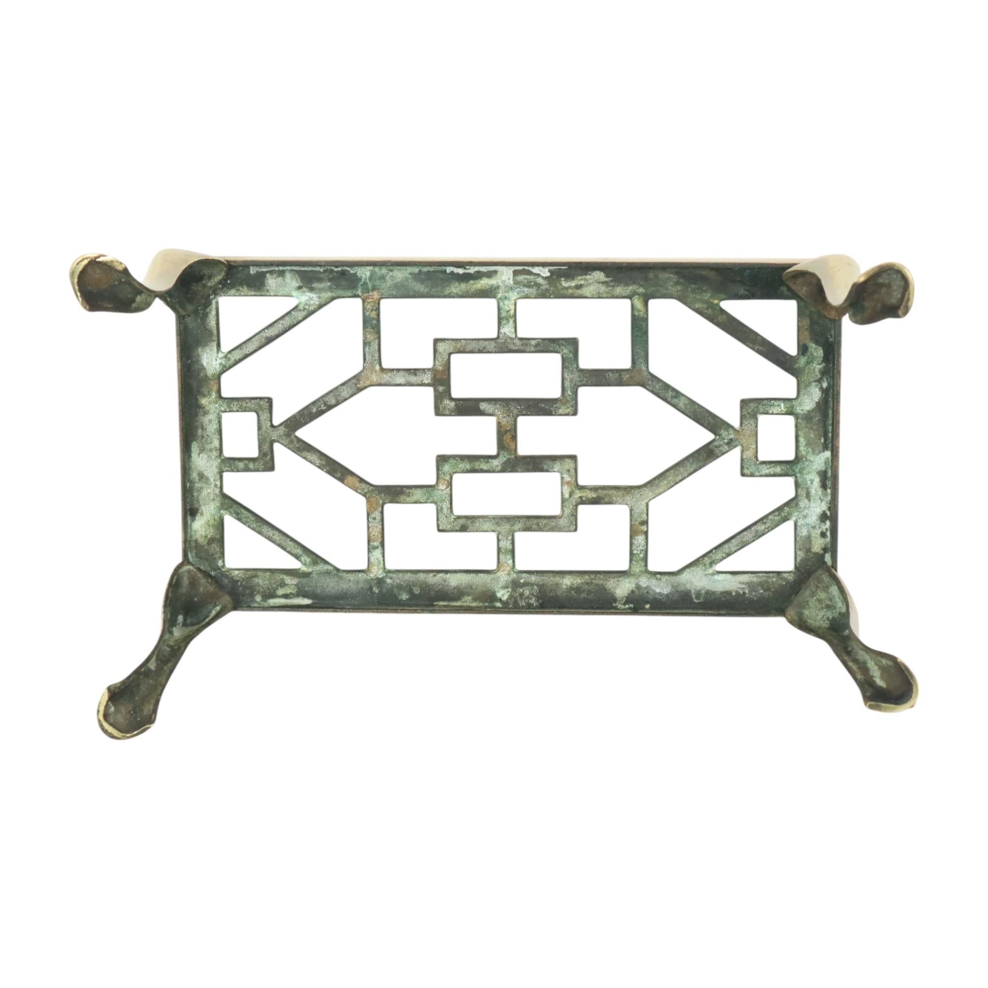 Art Deco Messing Untersetzer Pot Stand im Angebot 4