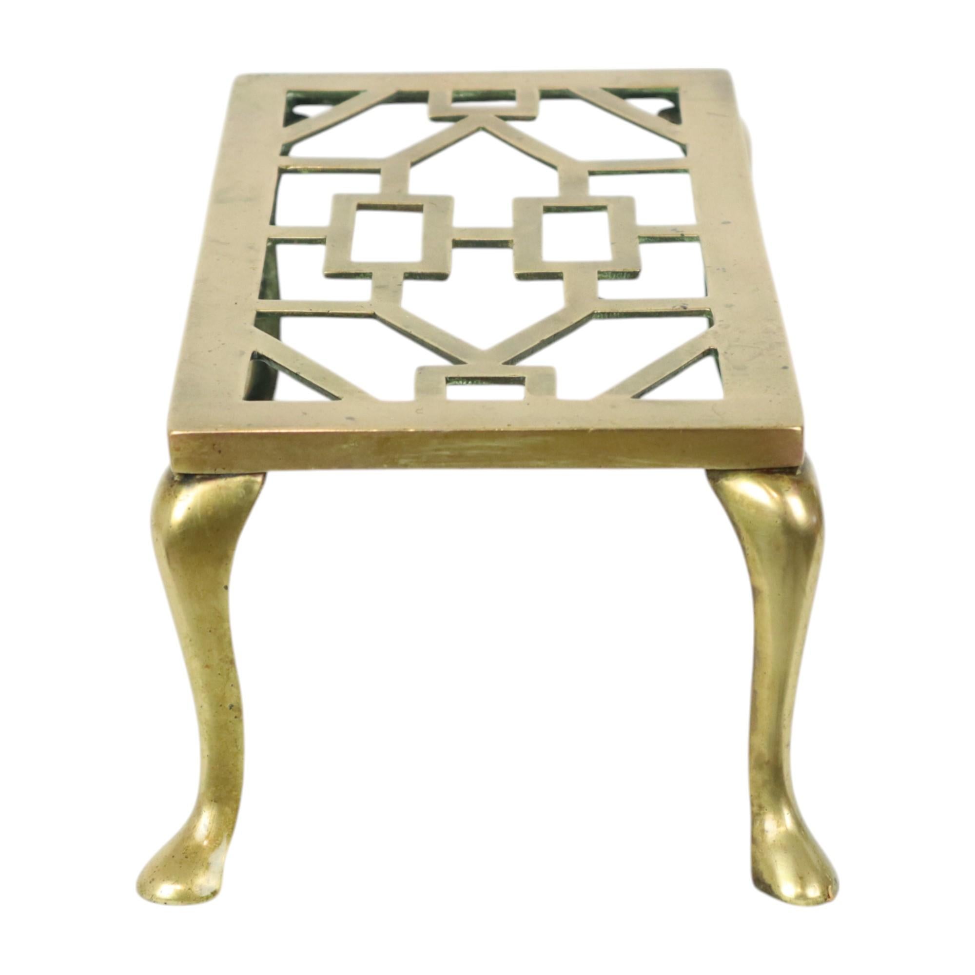 Art Deco Messing Untersetzer Pot Stand im Angebot 2